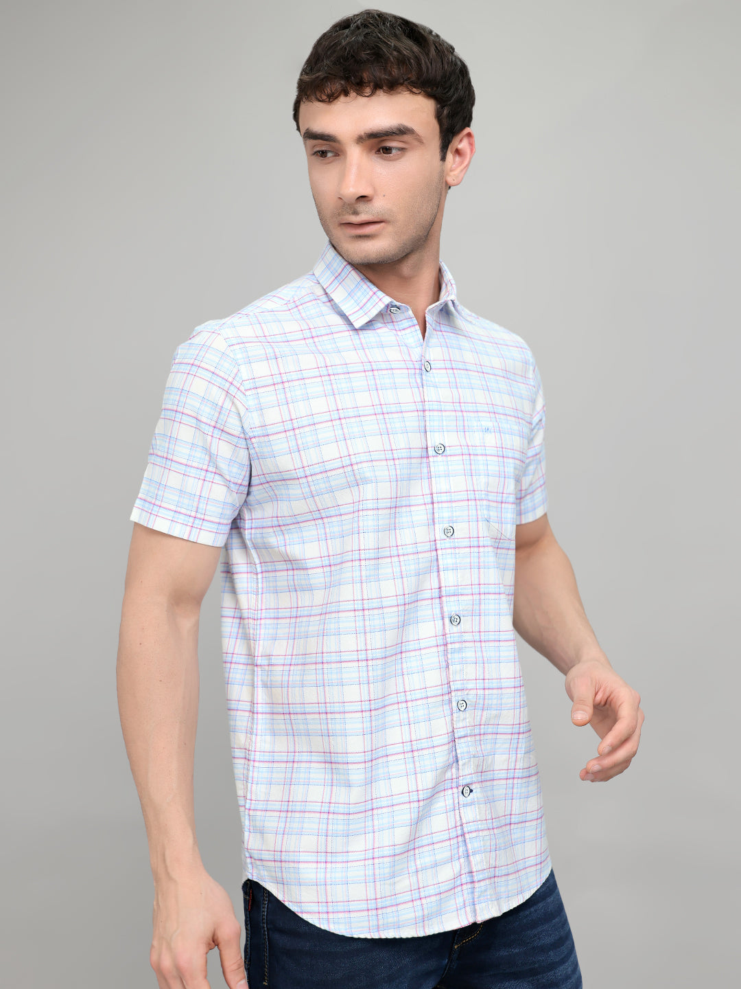 Men White Check Collar Half Sleeve Shirt