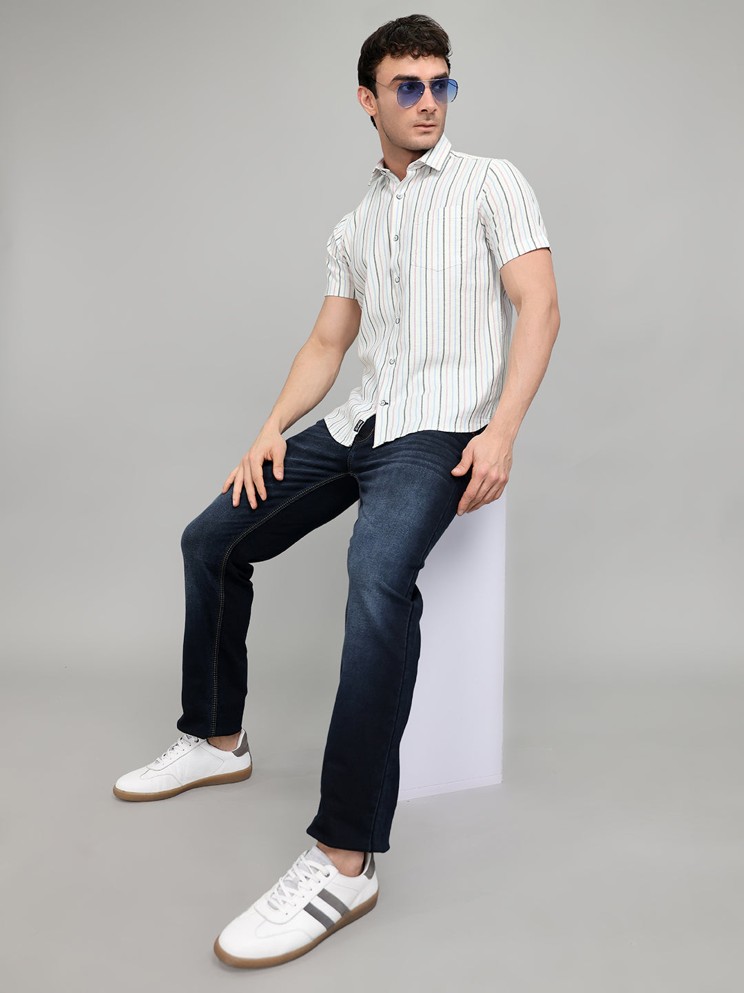 Men White Stripe Collar Half Sleeve Shirt