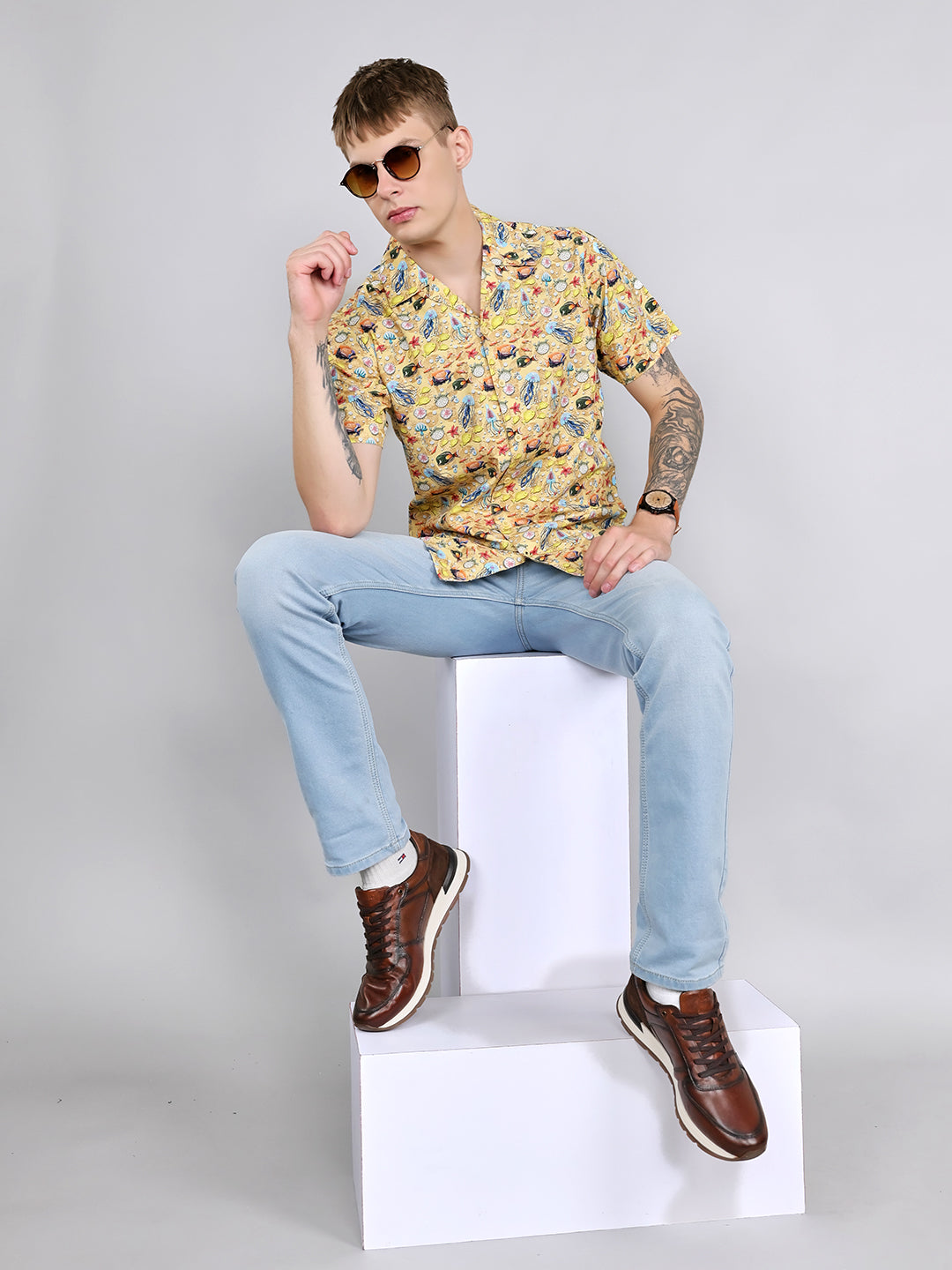 Men Yellow Printed Collar Half Sleeve Shirt