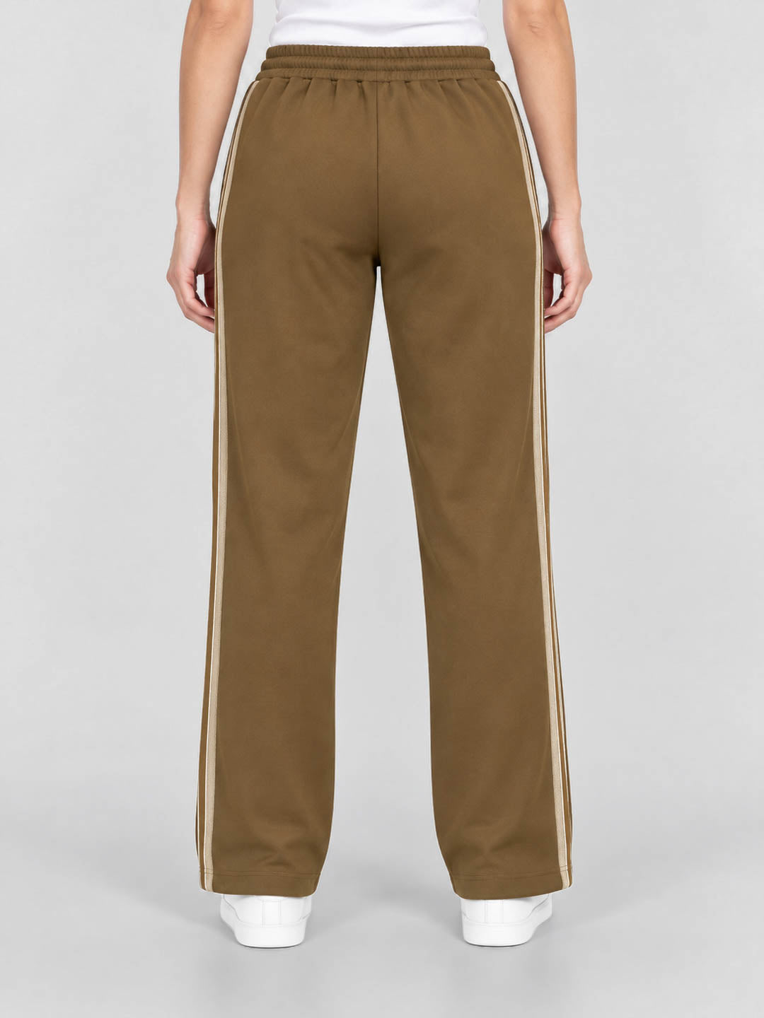 Women Brown Solid Regular Fit Winter Lower