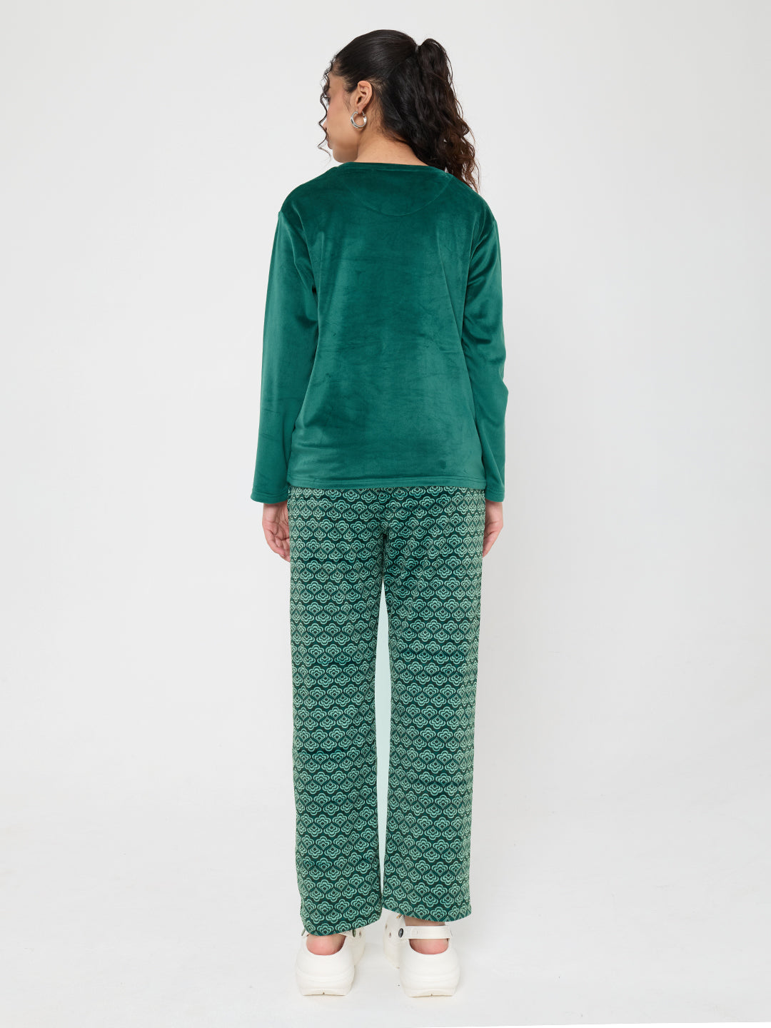 Women Green Embroidered Round Neck Full Sleeve Lower Set