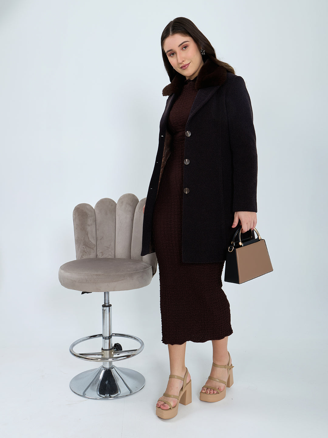 Women Grey Self Design Fur Collar Full Sleeve Coat