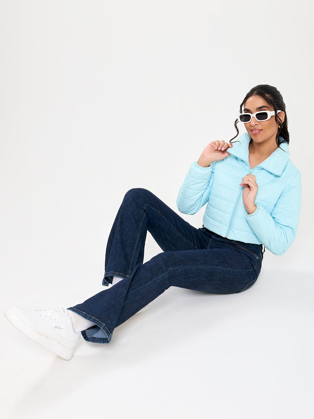 Women Sky Blue Solid Collar Full Sleeve Puffer Crop Jacket