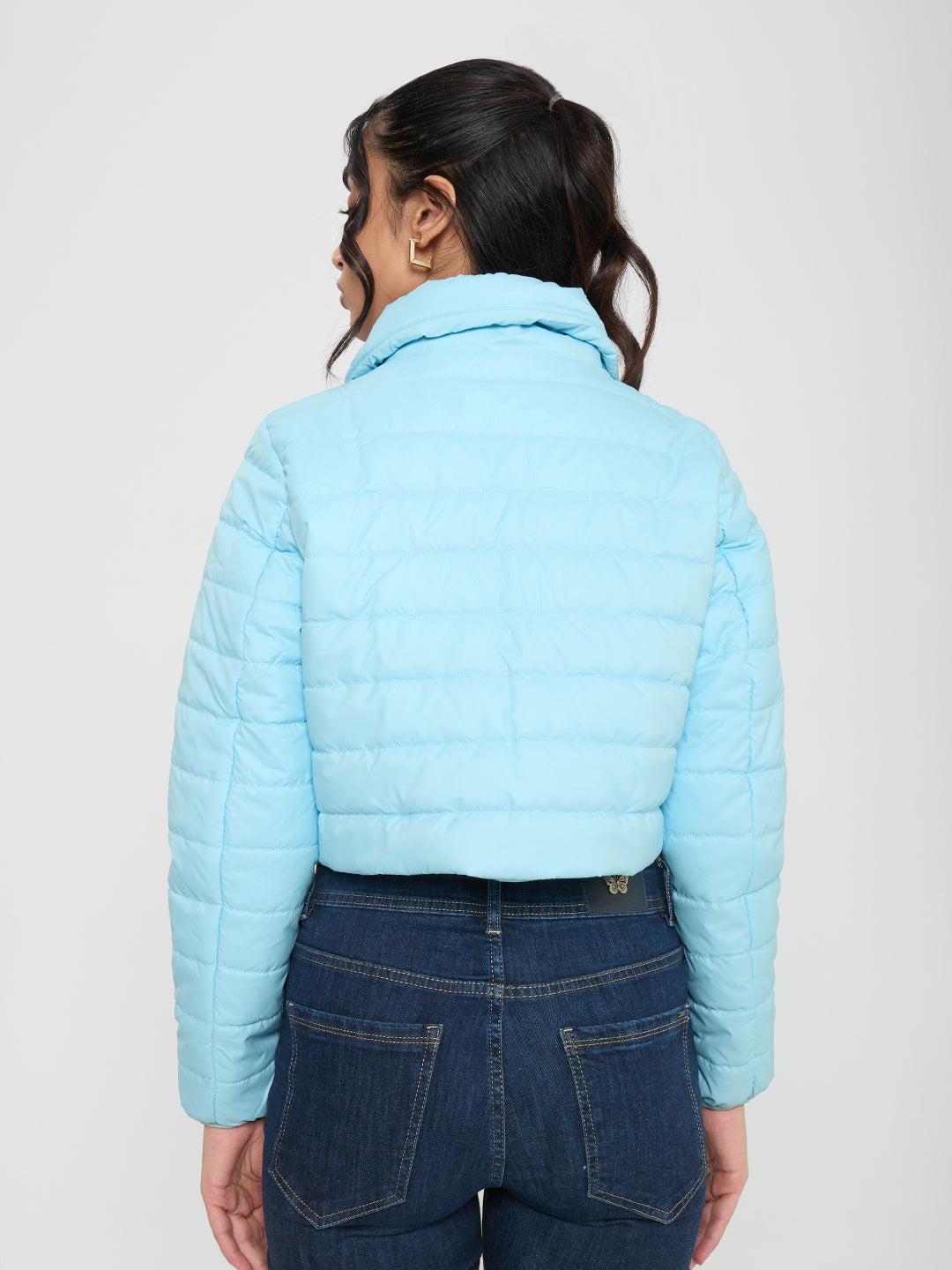 Women Sky Blue Solid Collar Full Sleeve Puffer Crop Jacket