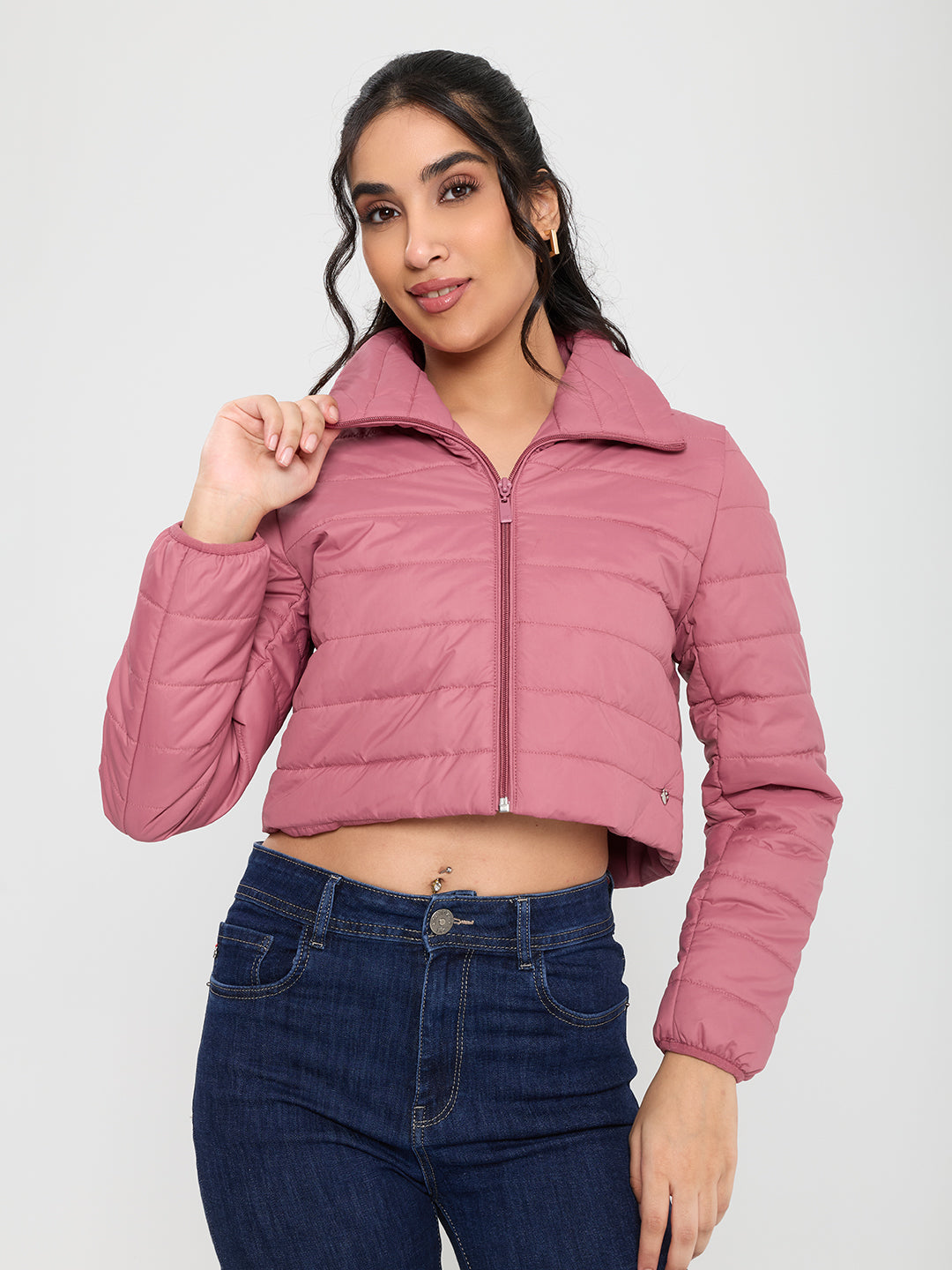 Women Mauve Solid Collar Full Sleeve Puffer Crop Jacket