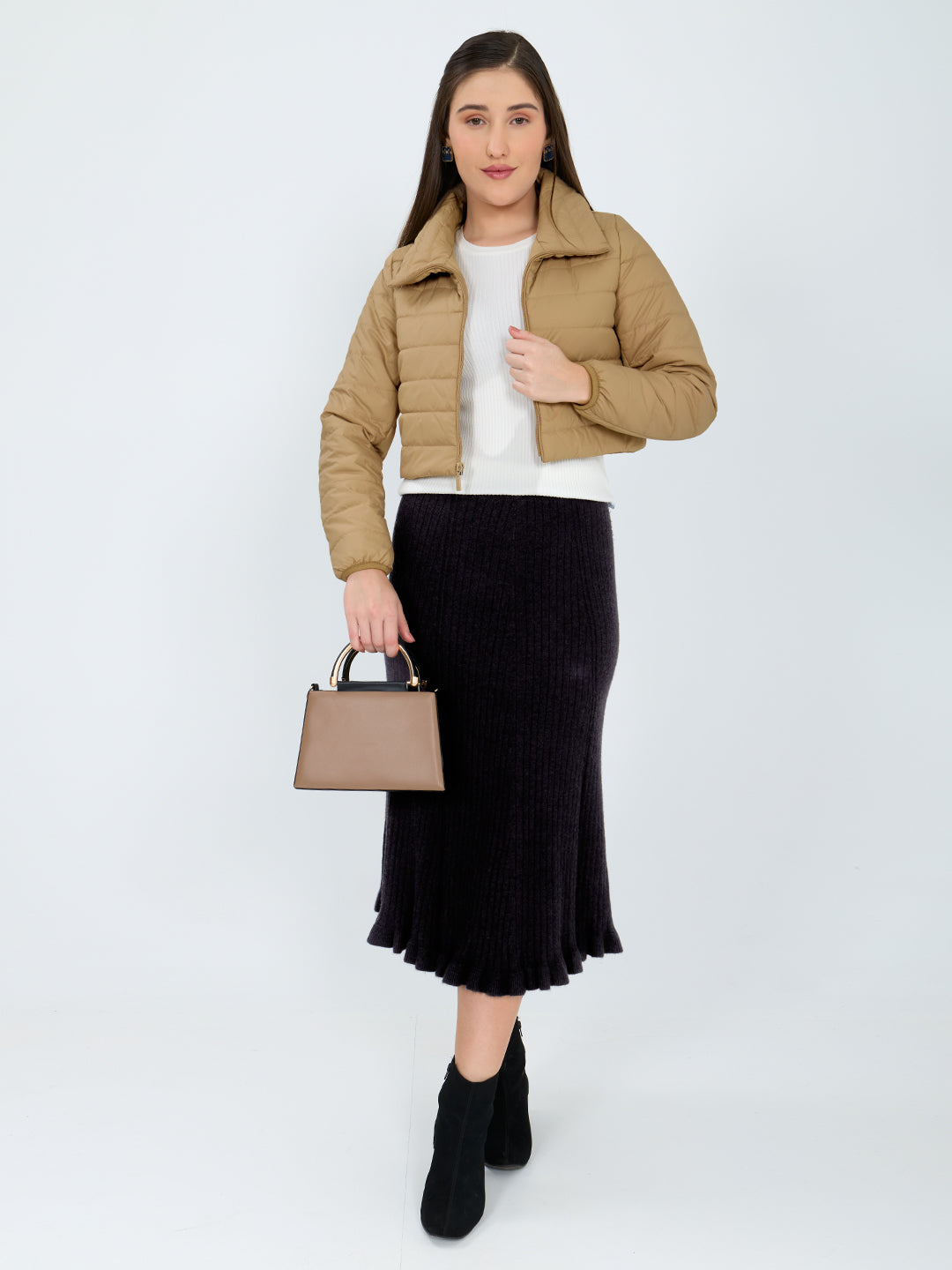 Women Beige Solid Collar Full Sleeve Puffer Jacket