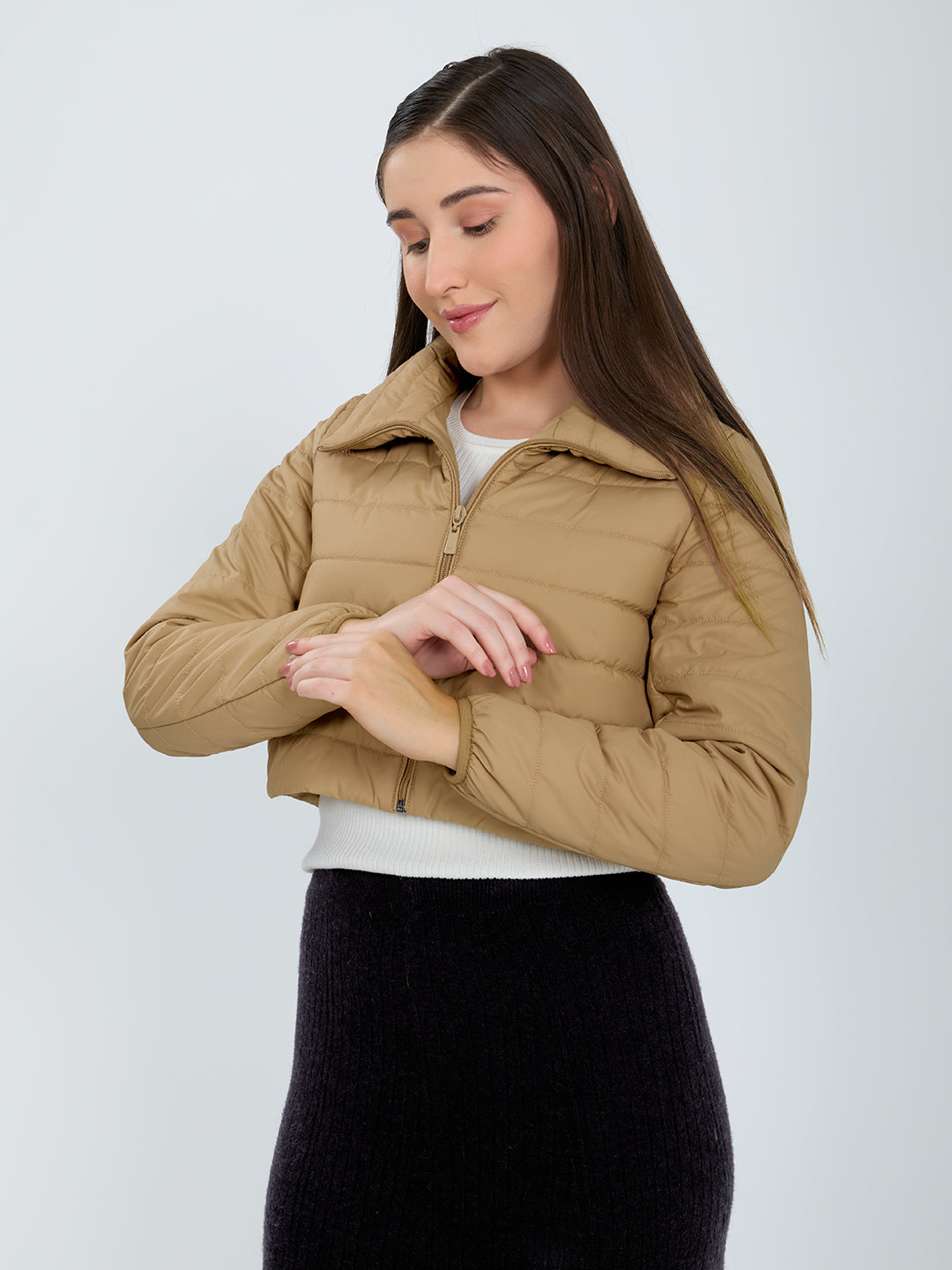 Women Beige Solid Collar Full Sleeve Puffer Jacket