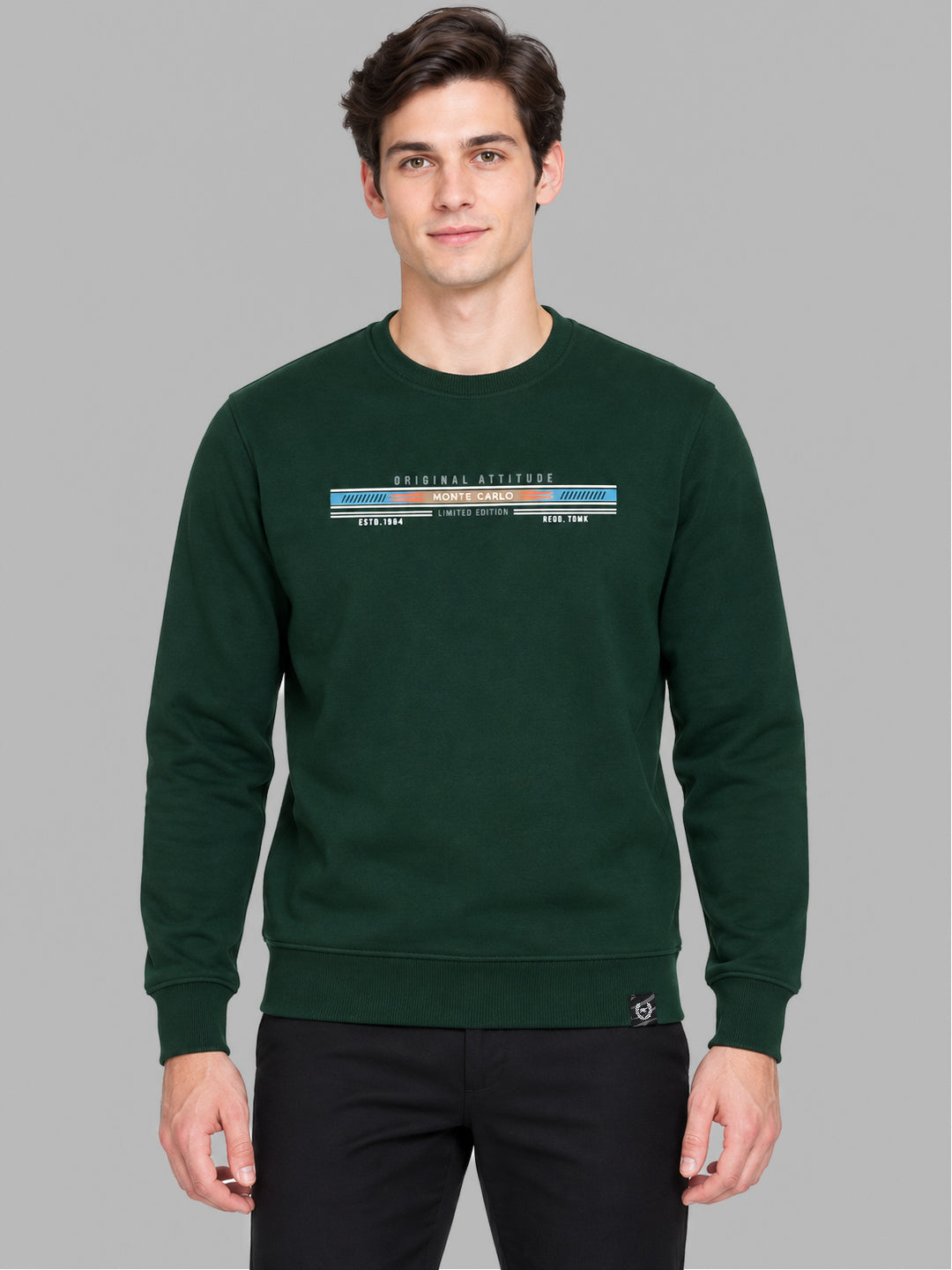 Men Green Solid Round Neck Full Sleeve Sweatshirt