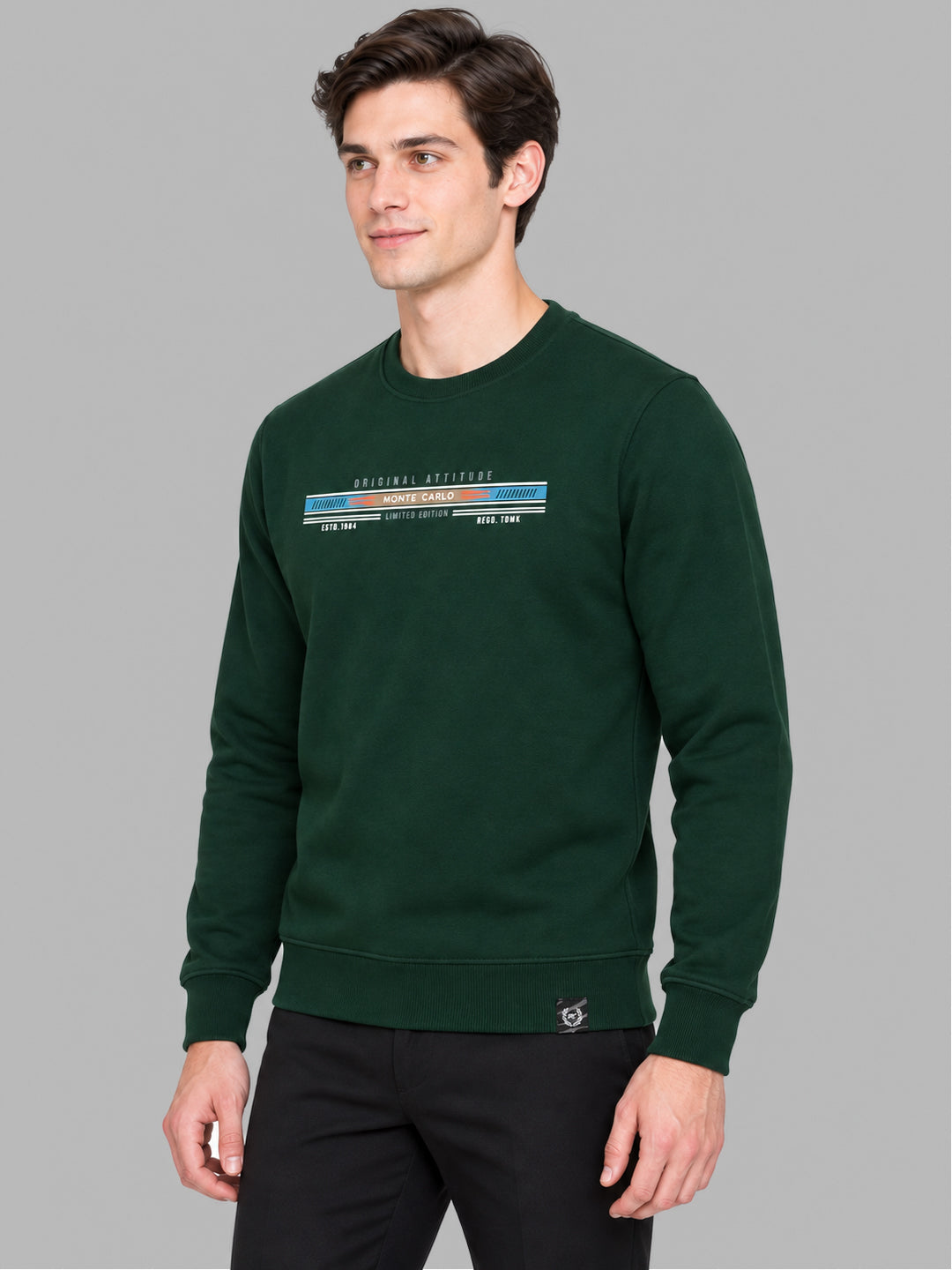 Men Green Solid Round Neck Full Sleeve Sweatshirt