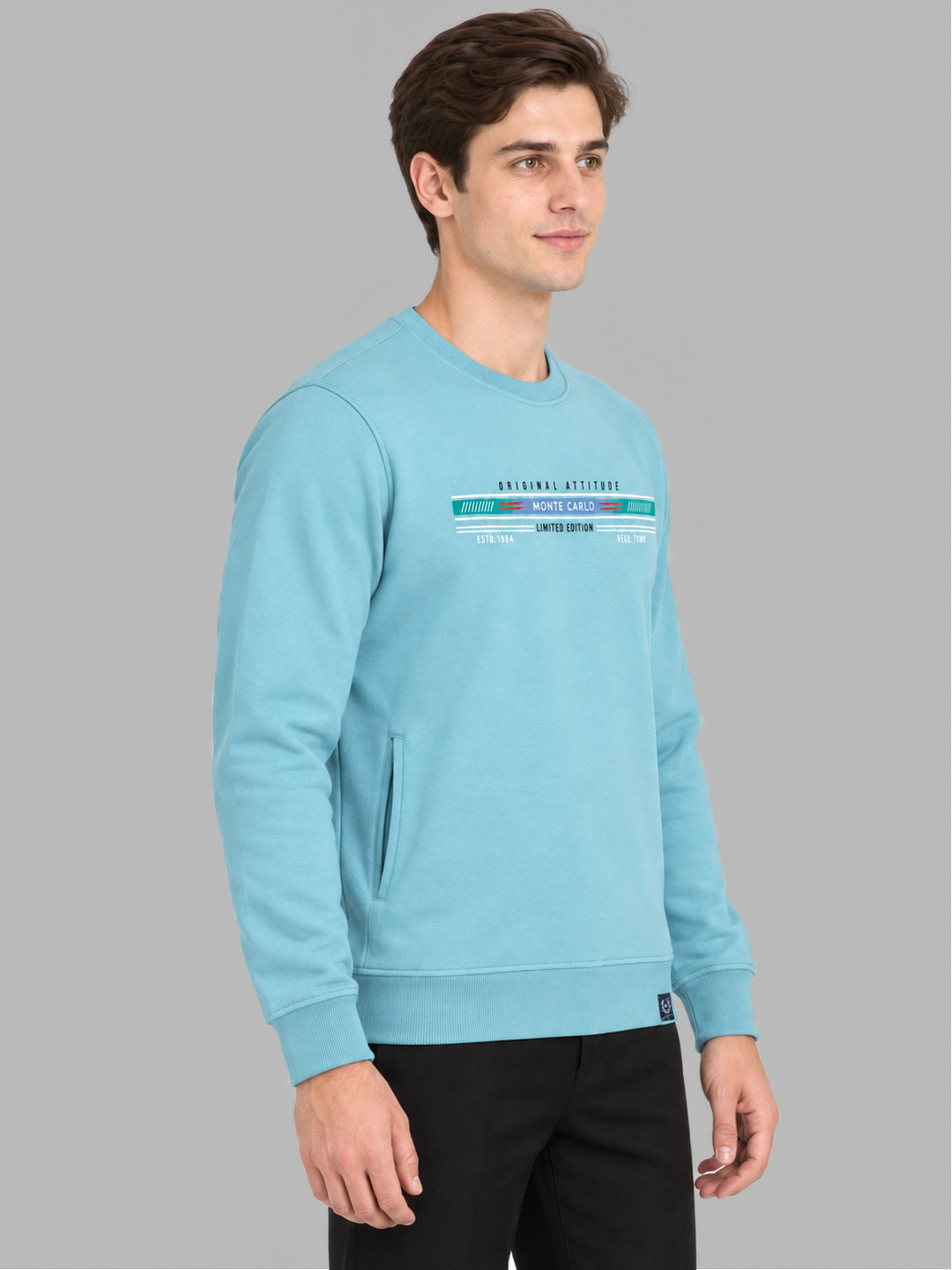 Men Sky Blue Solid Round Neck Full Sleeve Sweatshirt
