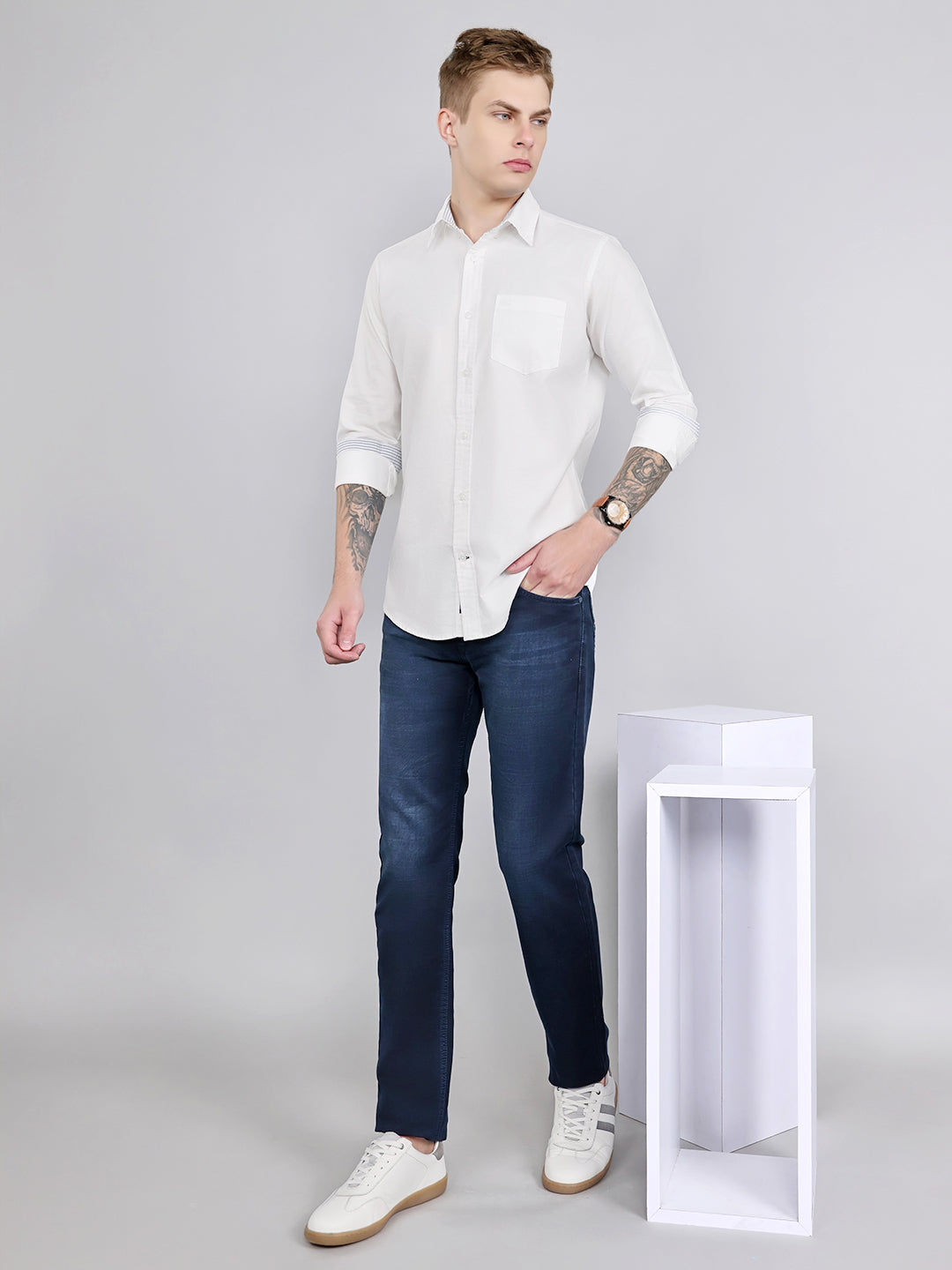 Men White Solid Collar Full Sleeve Shirt