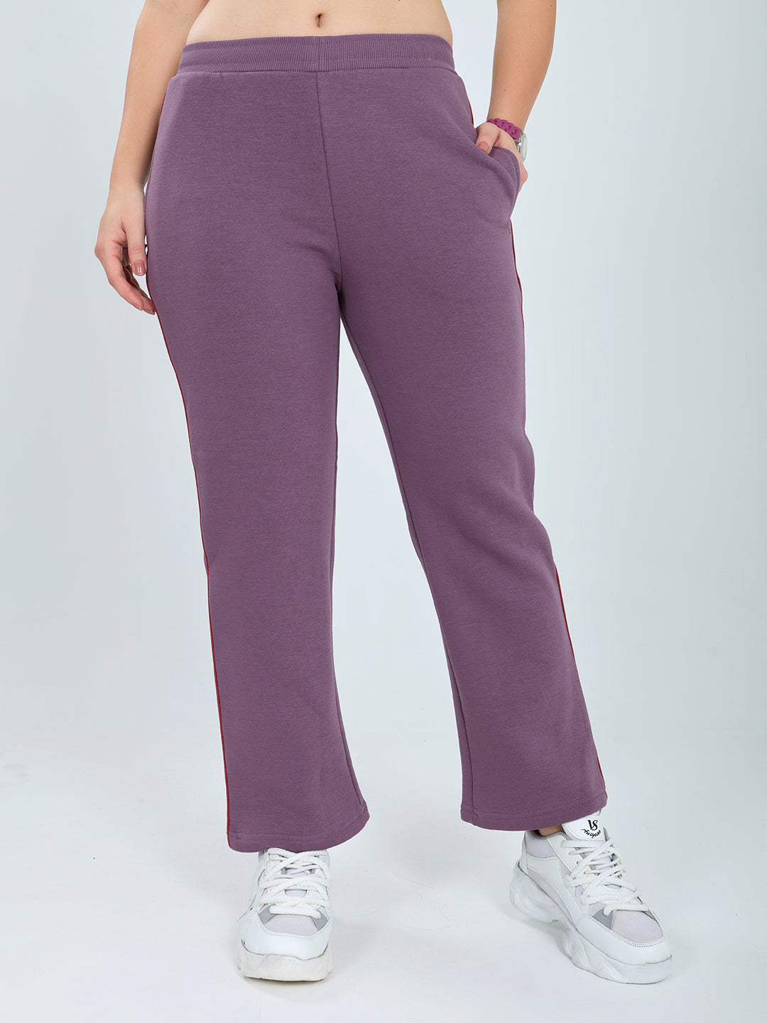 Women Mauve Solid Regular Fit Winter Lower