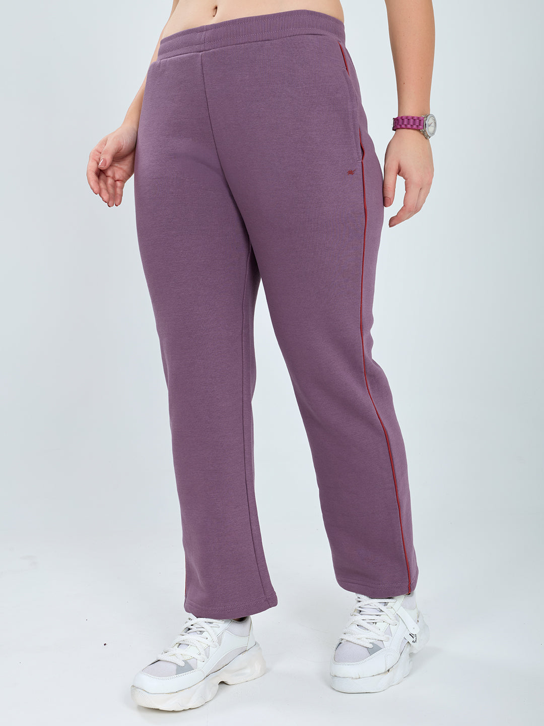 Women Mauve Solid Regular Fit Winter Lower