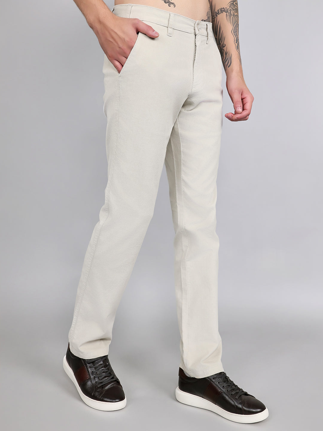 Men Grey Solid Slim Fit Trouser