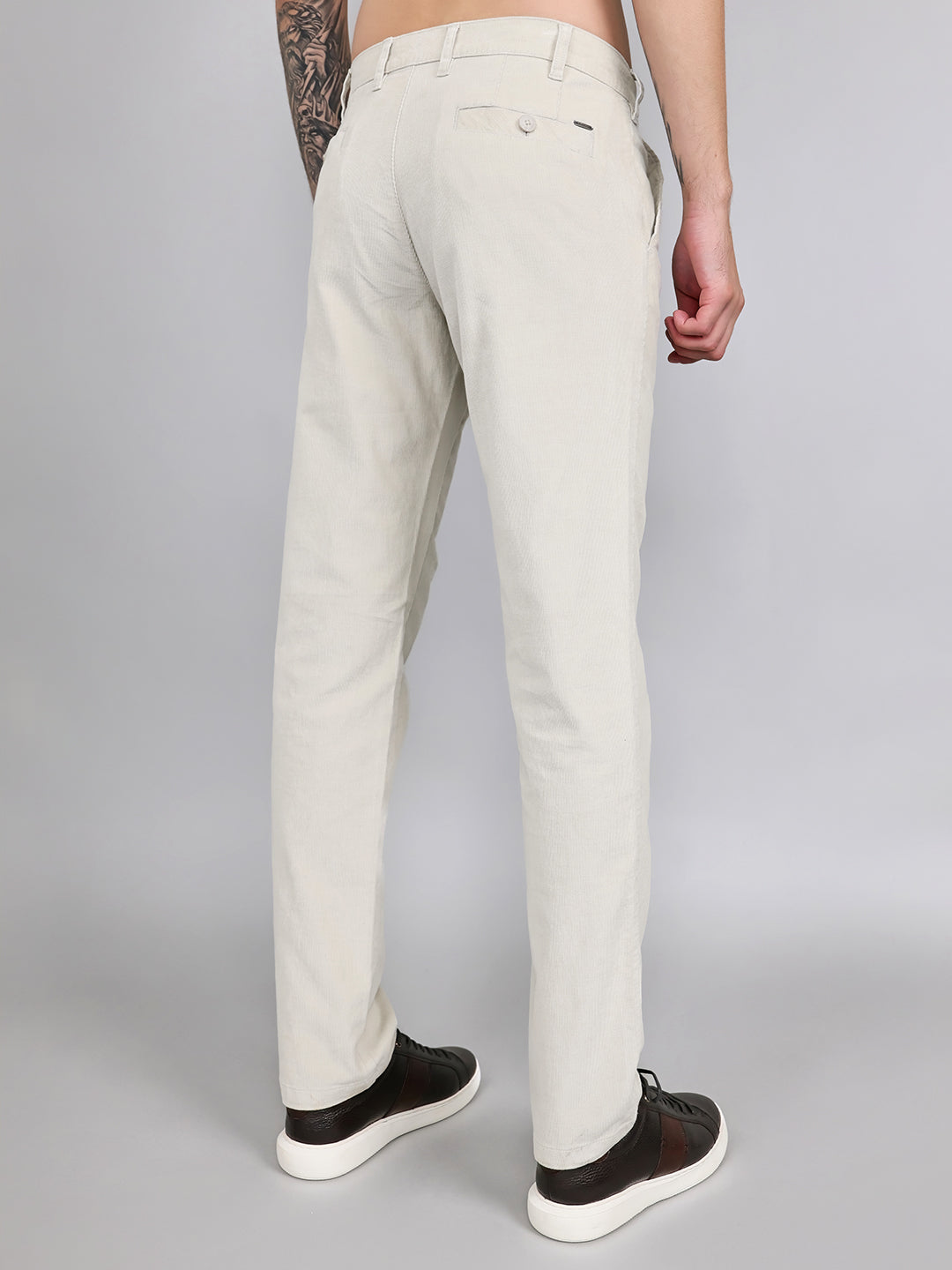 Men Grey Solid Slim Fit Trouser