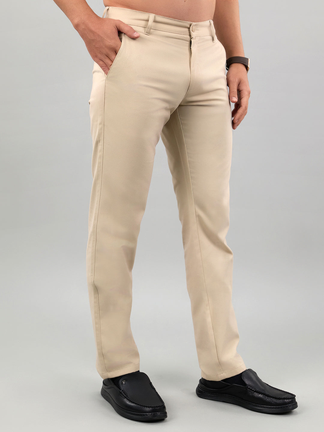 Men Beige Solid Regular Fit Trouser
