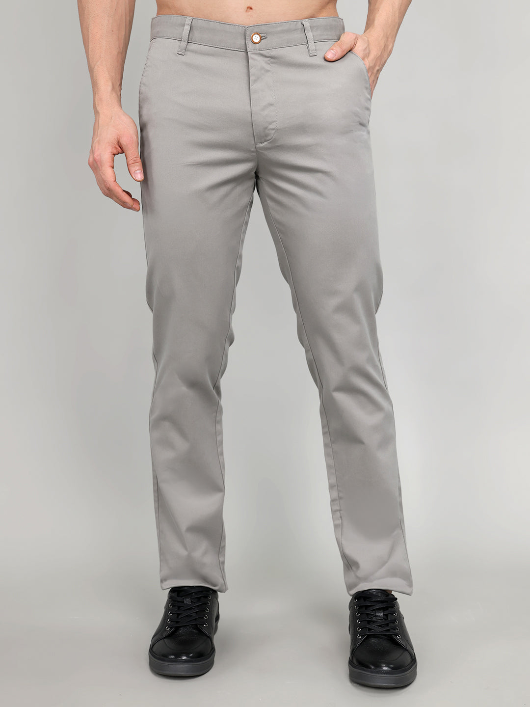 Men Light Grey Solid Slim Fit Trouser