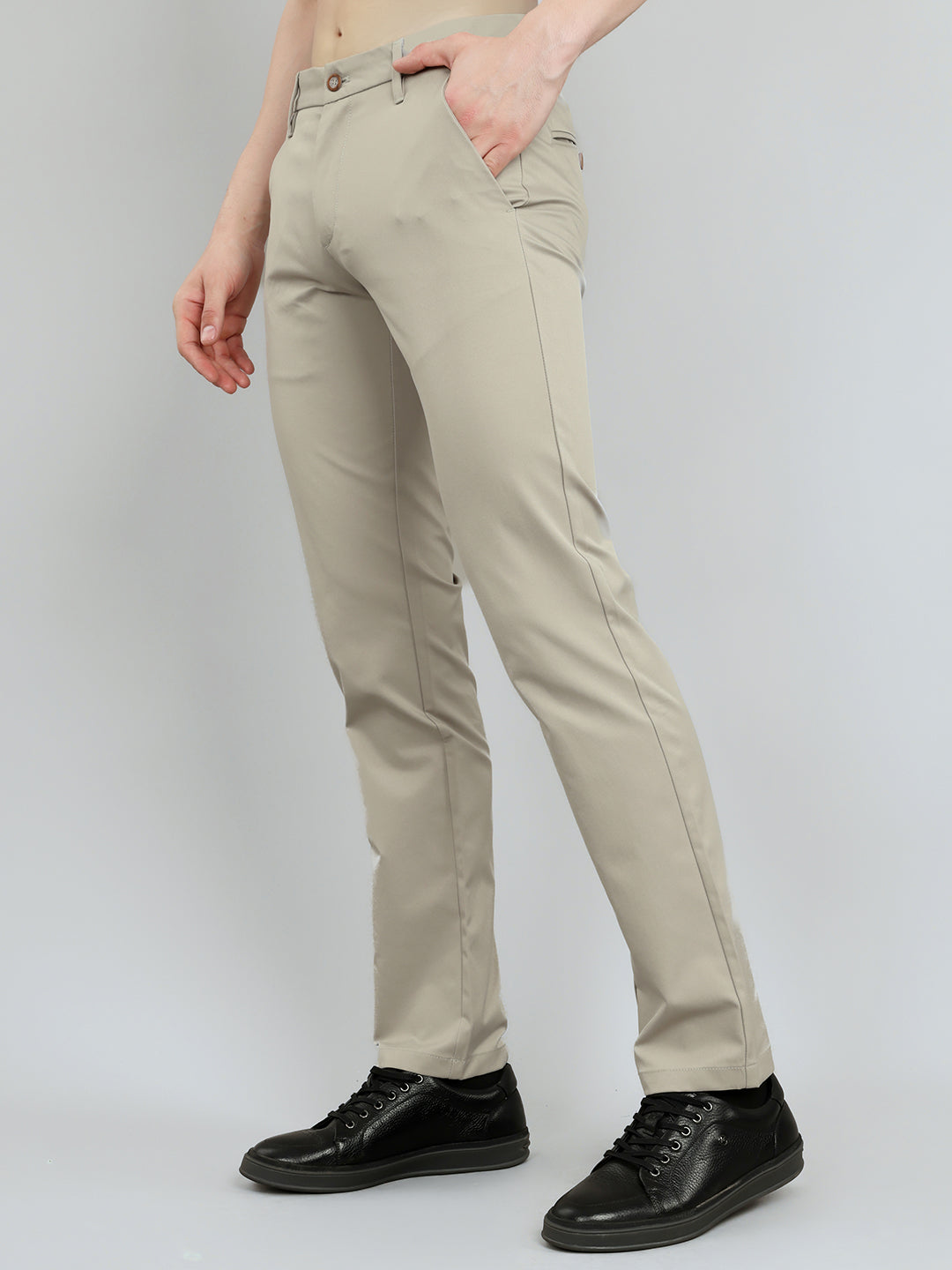 Men Grey Solid Slim Fit Trouser