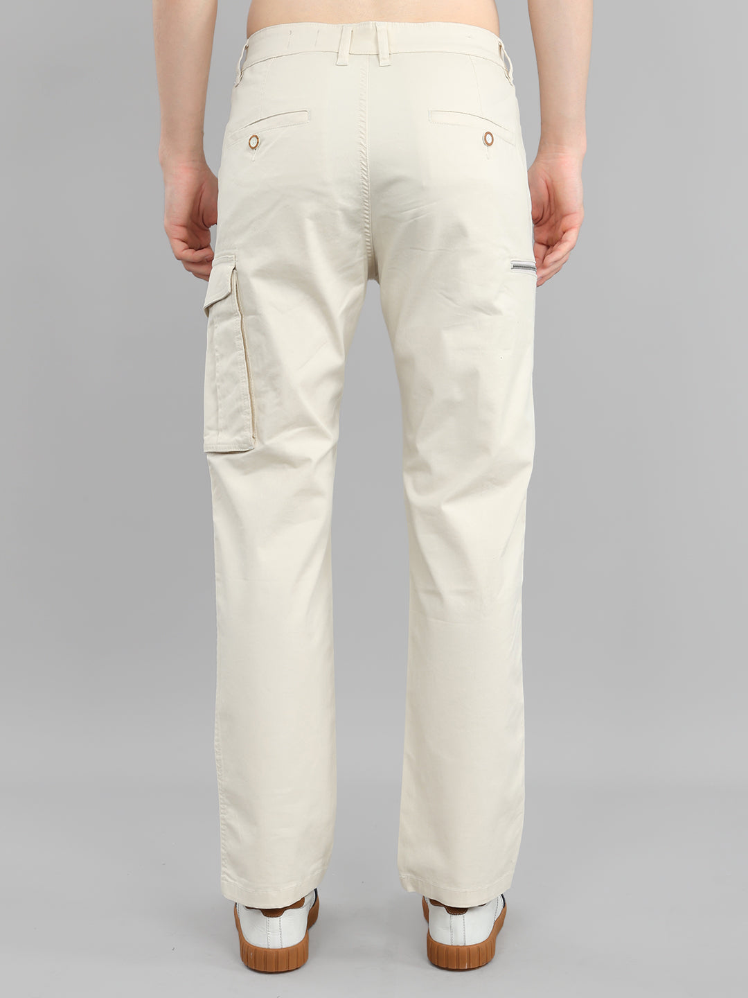 Men Beige Solid Regular Fit Cargo