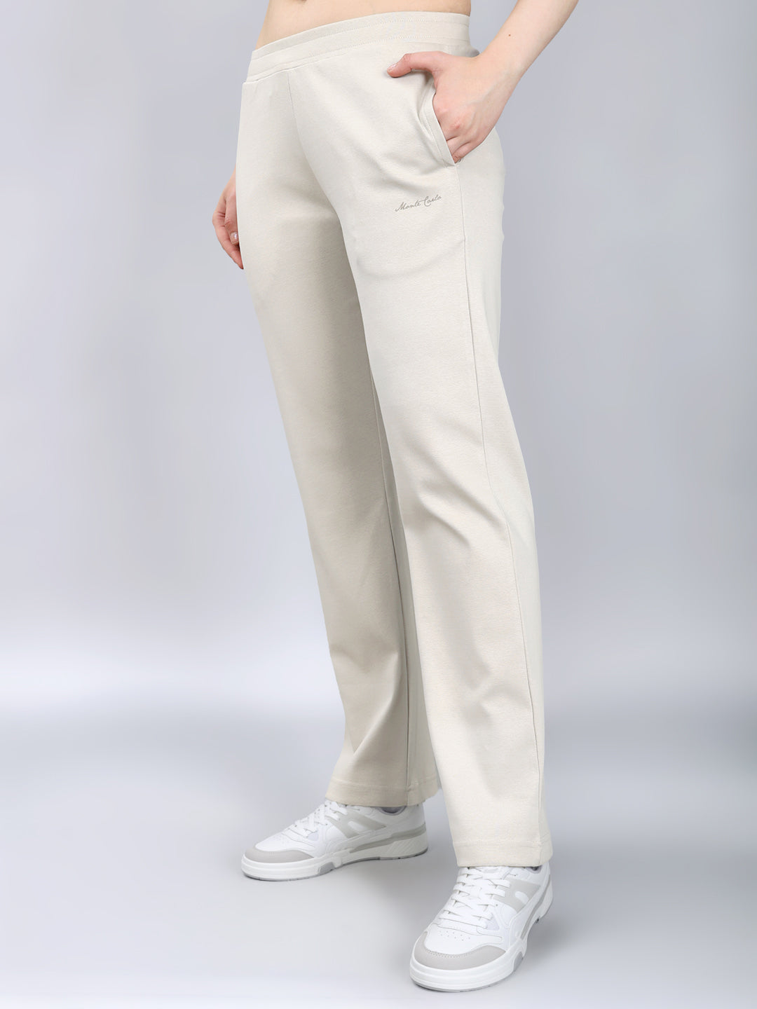 Women Beige Solid Regular Fit Lower