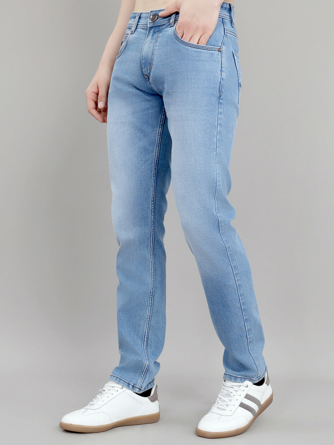 Men Light Blue Light Wash Narrow Fit Denim