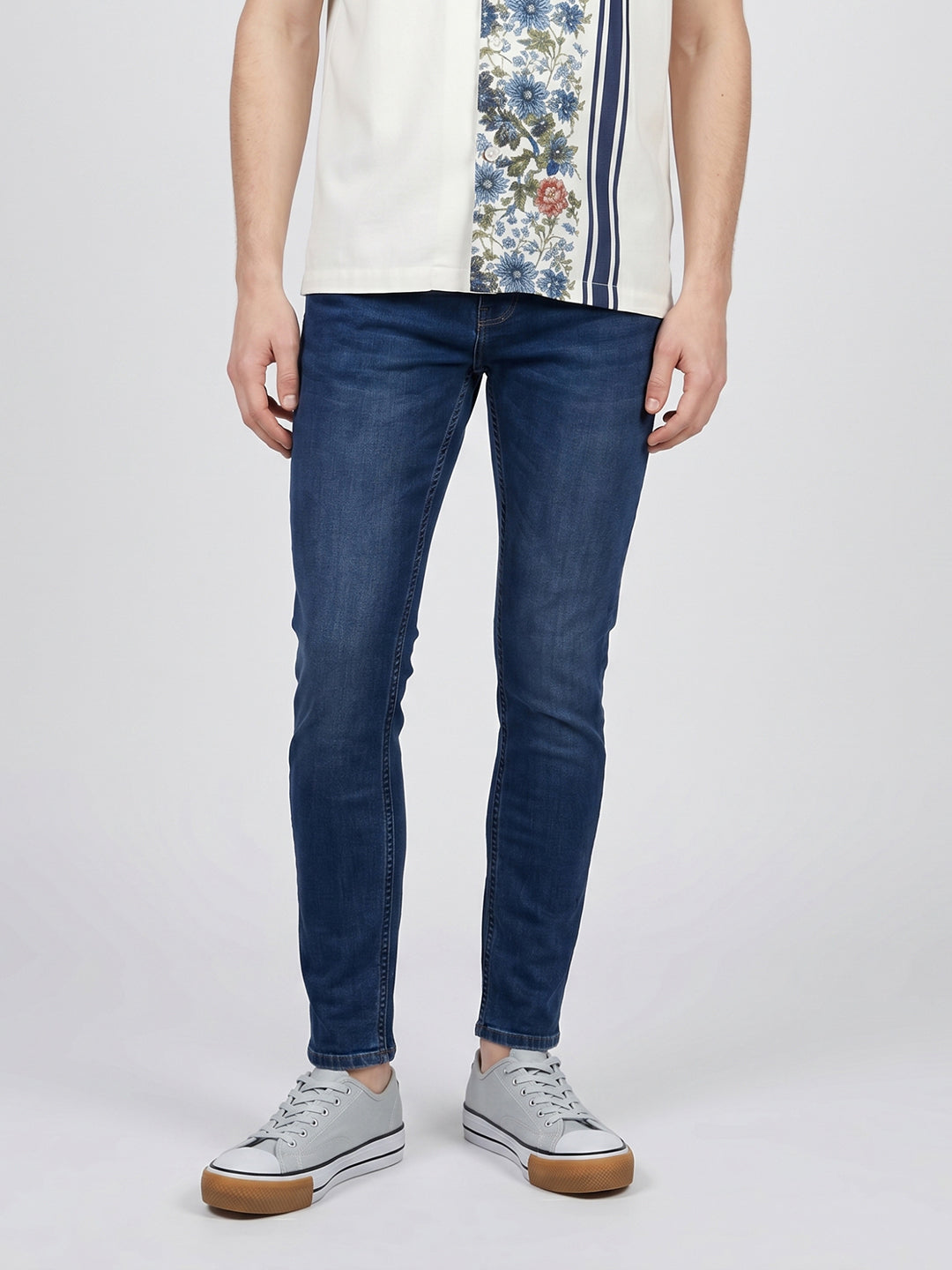 Men Blue Light Wash Skinny Fit Denim
