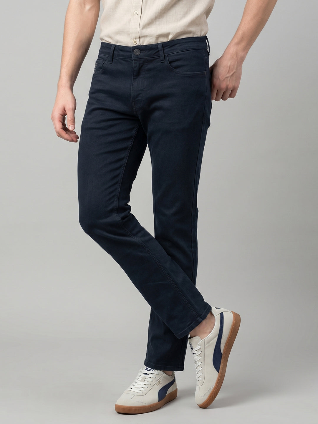 Men Dark Blue Light Wash Straight Fit Denim