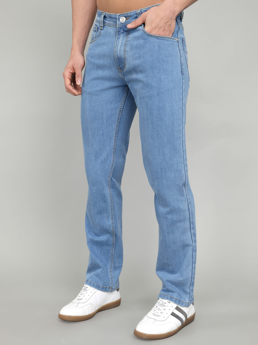 Men Dark Blue Solid Straight Fit Denim