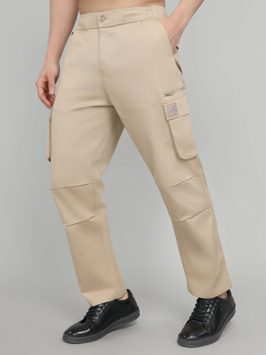 Men Beige Solid Regular Fit Cargo