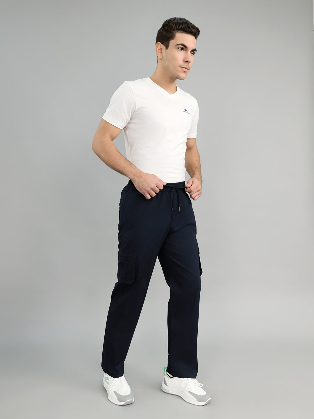 Men Navy Blue Solid Regular Fit Lower
