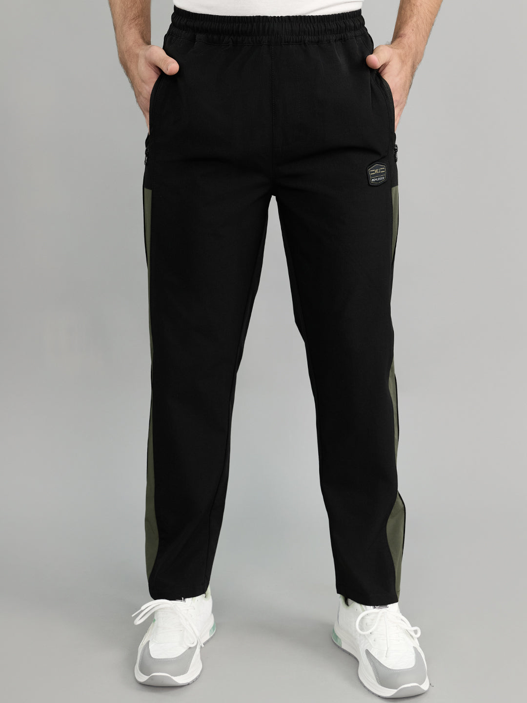 Men Black Solid Regular Fit Lower