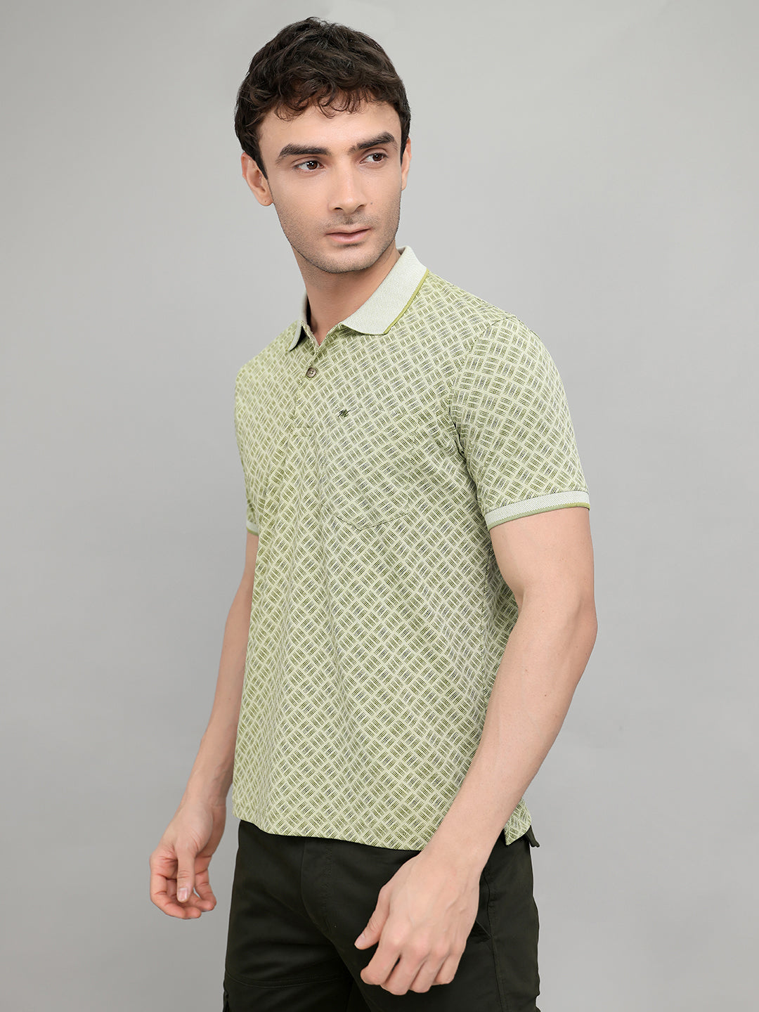 Men Green Printed Collar Half Sleeve T-Shirt