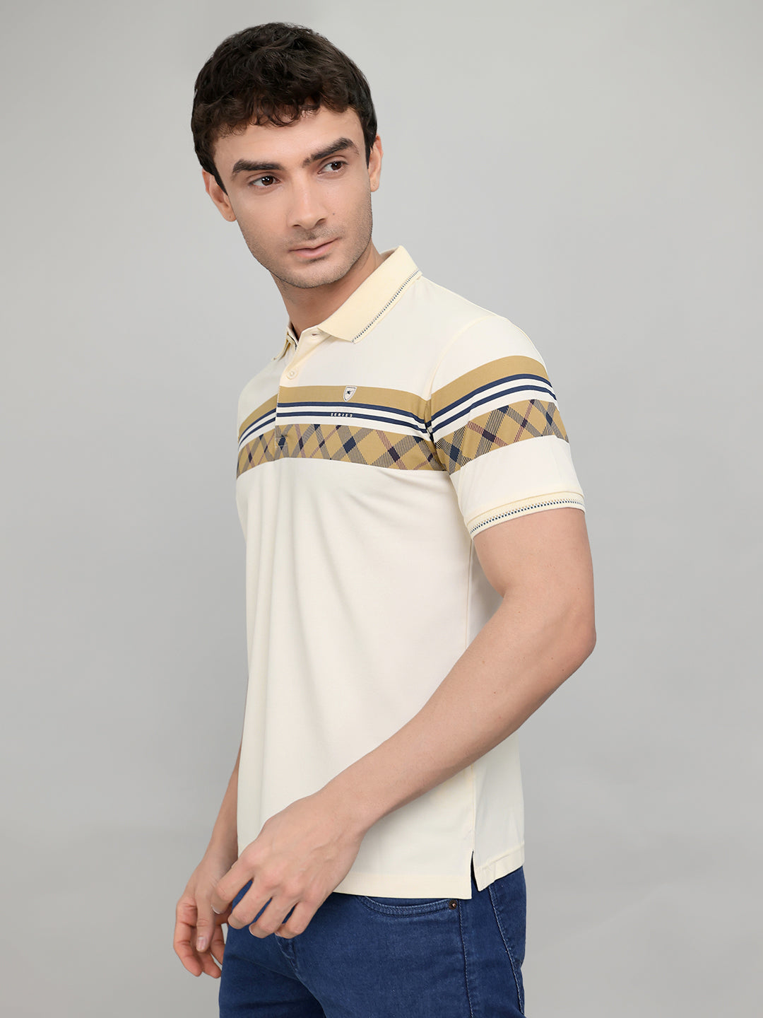 Men Beige Printed Collar Half Sleeve T-Shirt