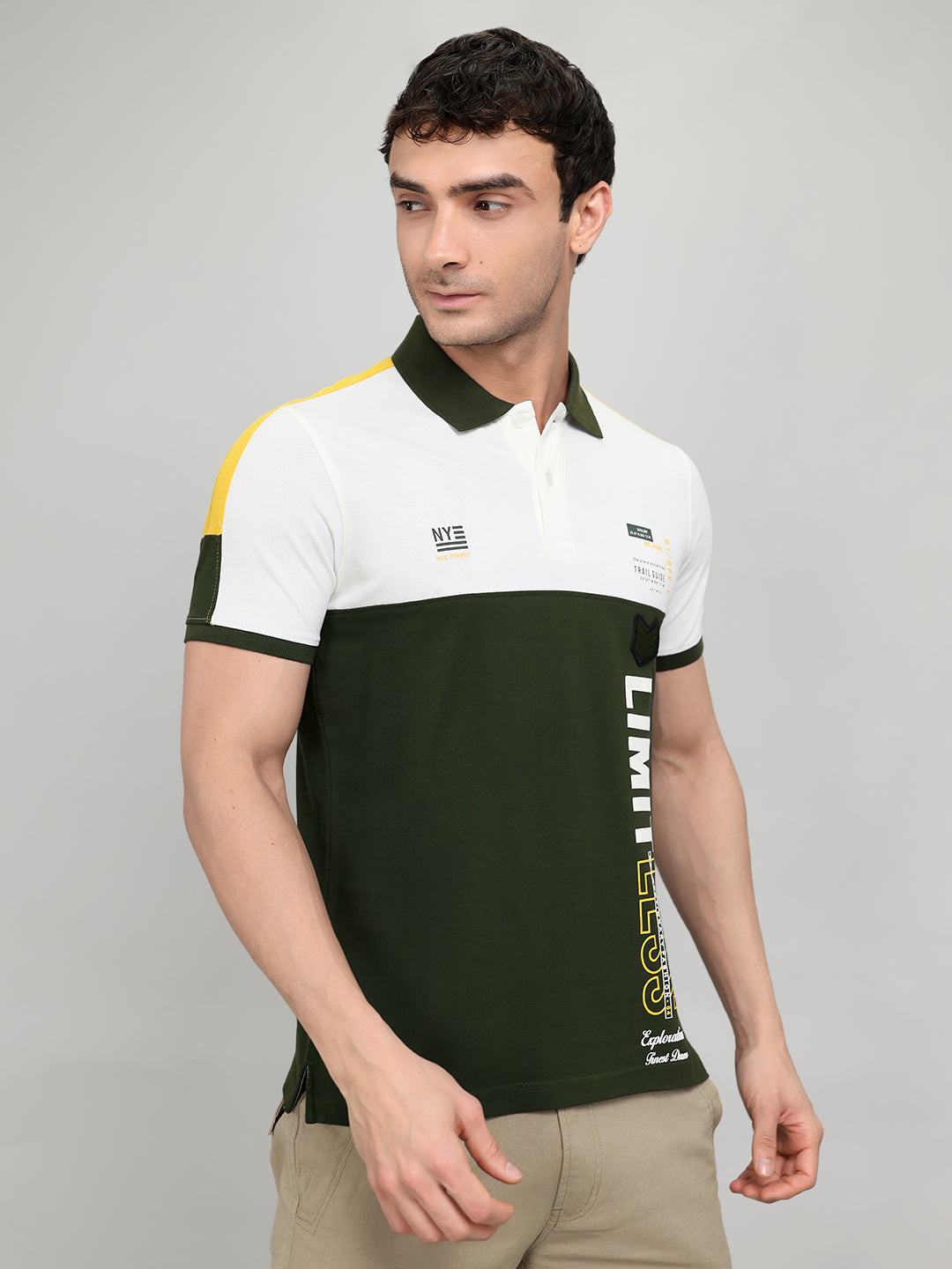 Men Green Printed Collar Half Sleeve T-Shirt