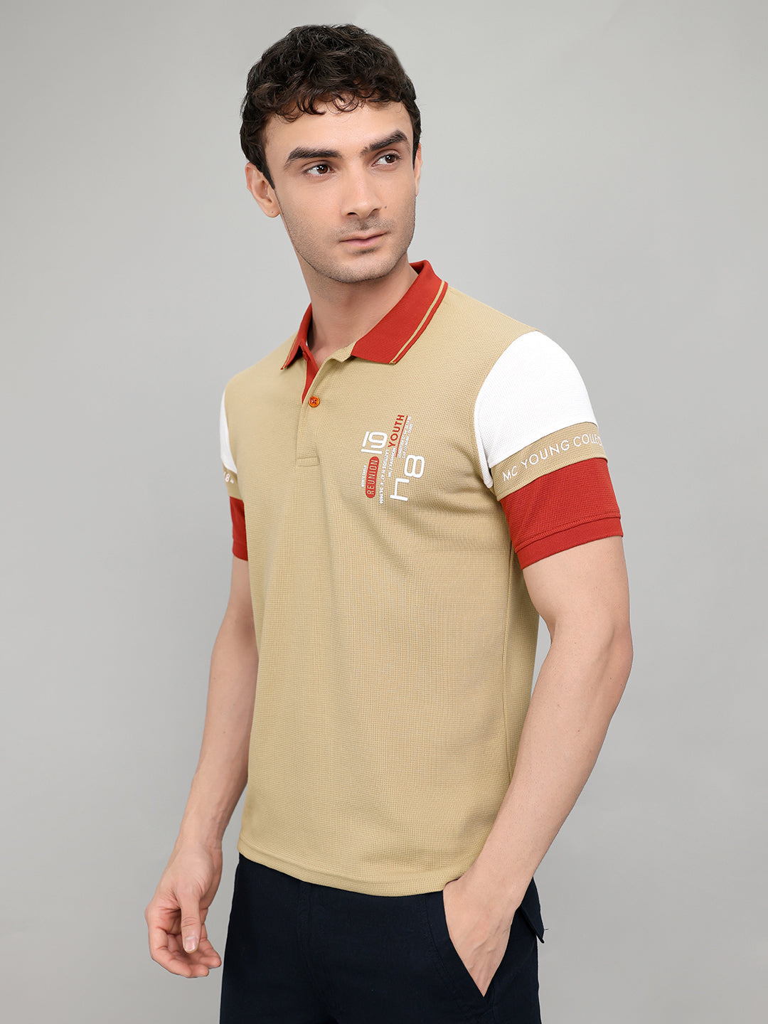 Men Beige Printed Collar Half Sleeve T-Shirt