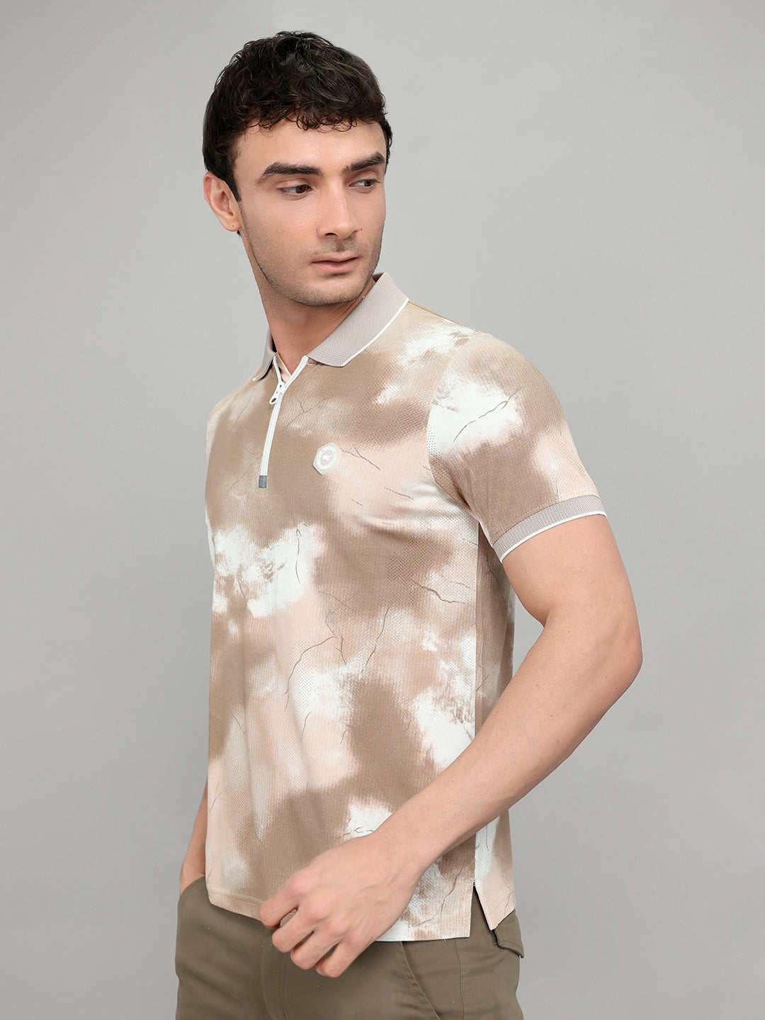Men Brown Printed Collar Half Sleeve T-Shirt