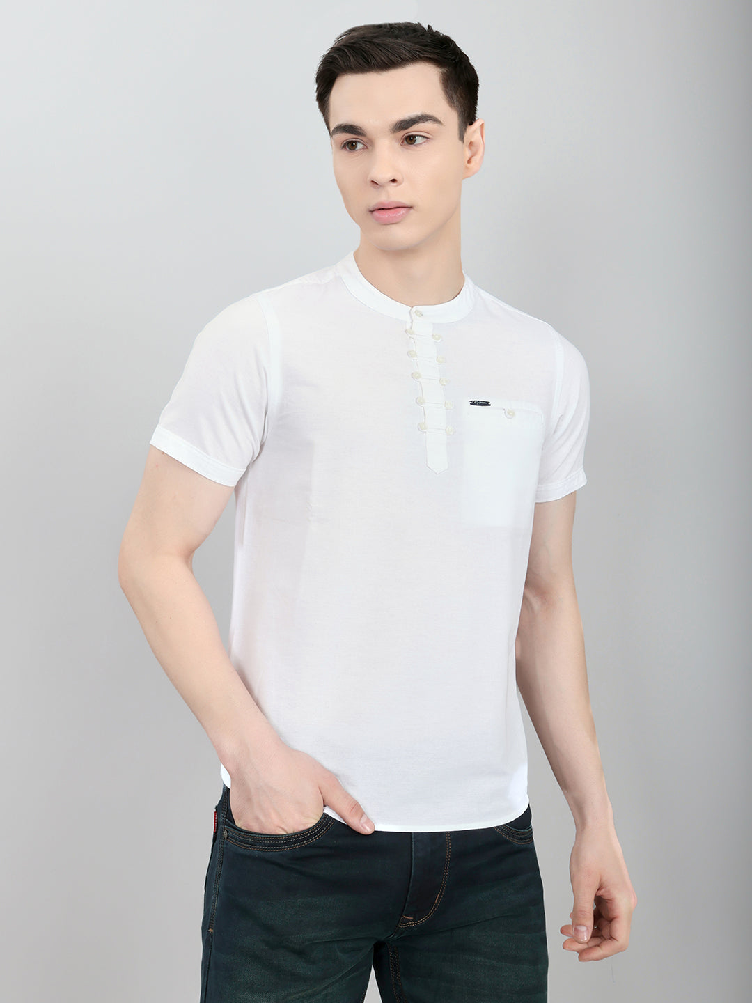 Men White Solid Henley Neck Half Sleeve T-Shirt
