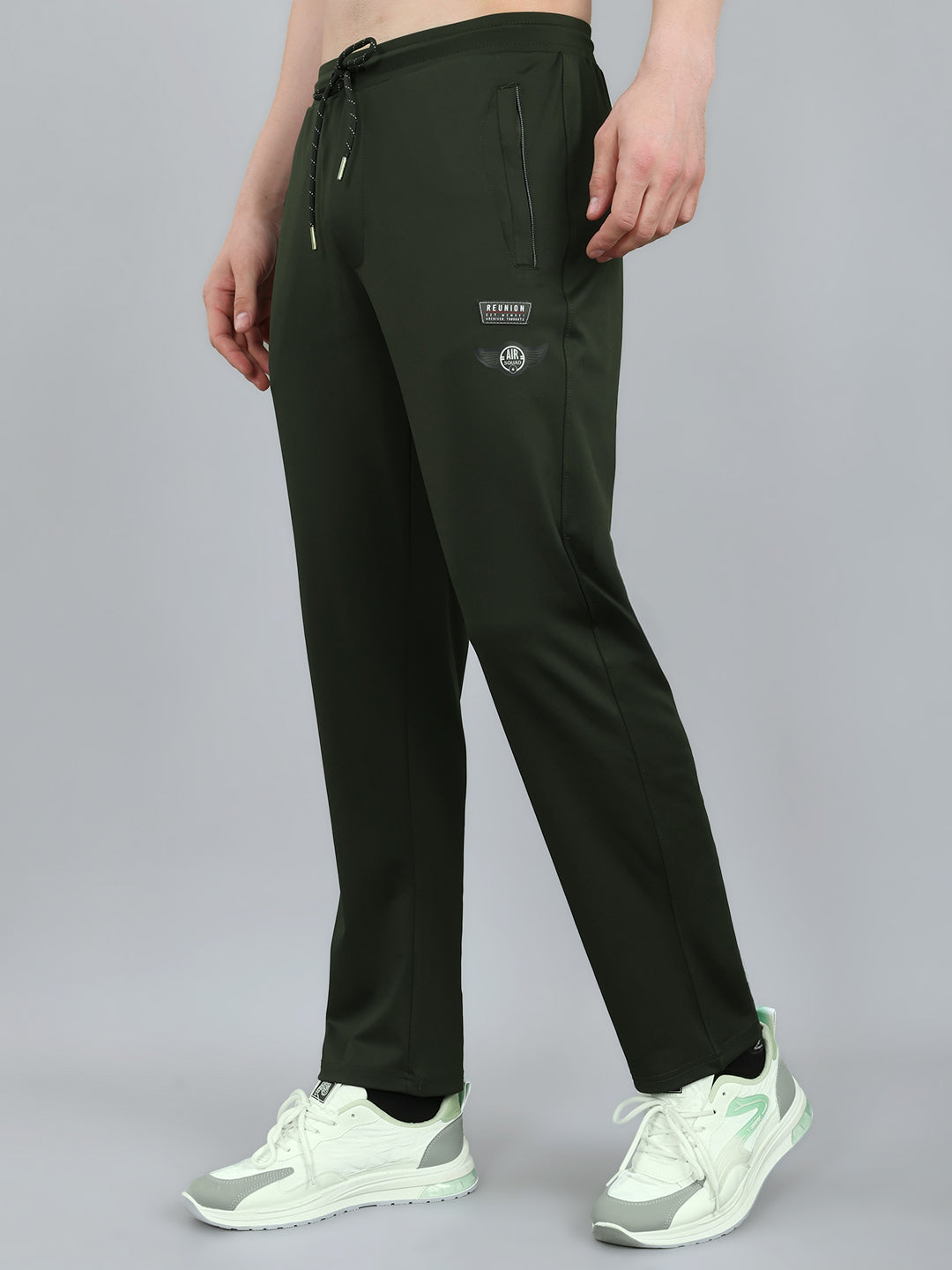 Men Olive Solid Regular Fit Lower