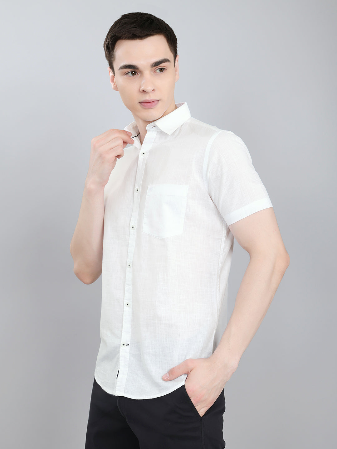 Men White Solid Collar Half Sleeve Shirt