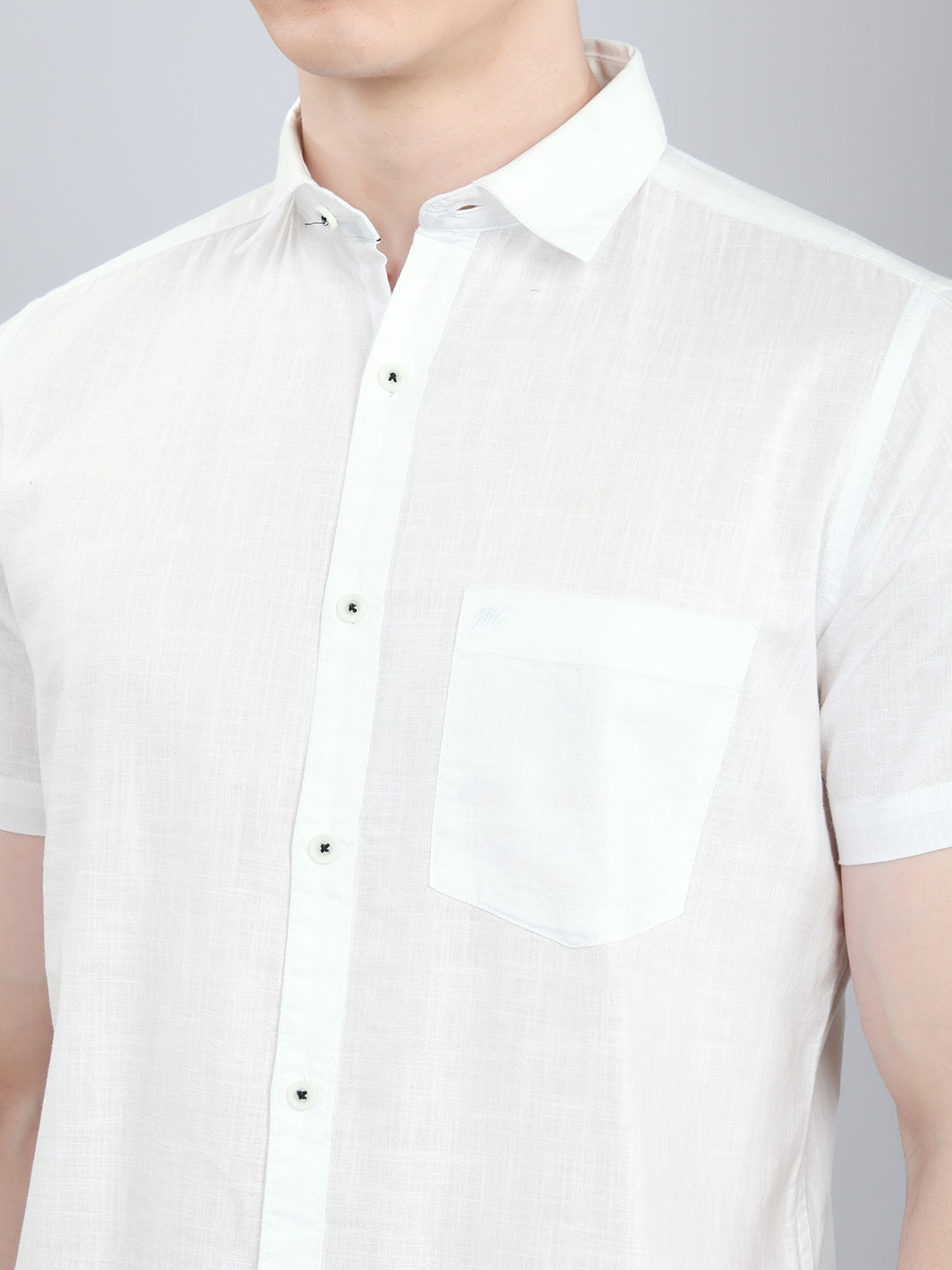Men White Solid Collar Half Sleeve Shirt