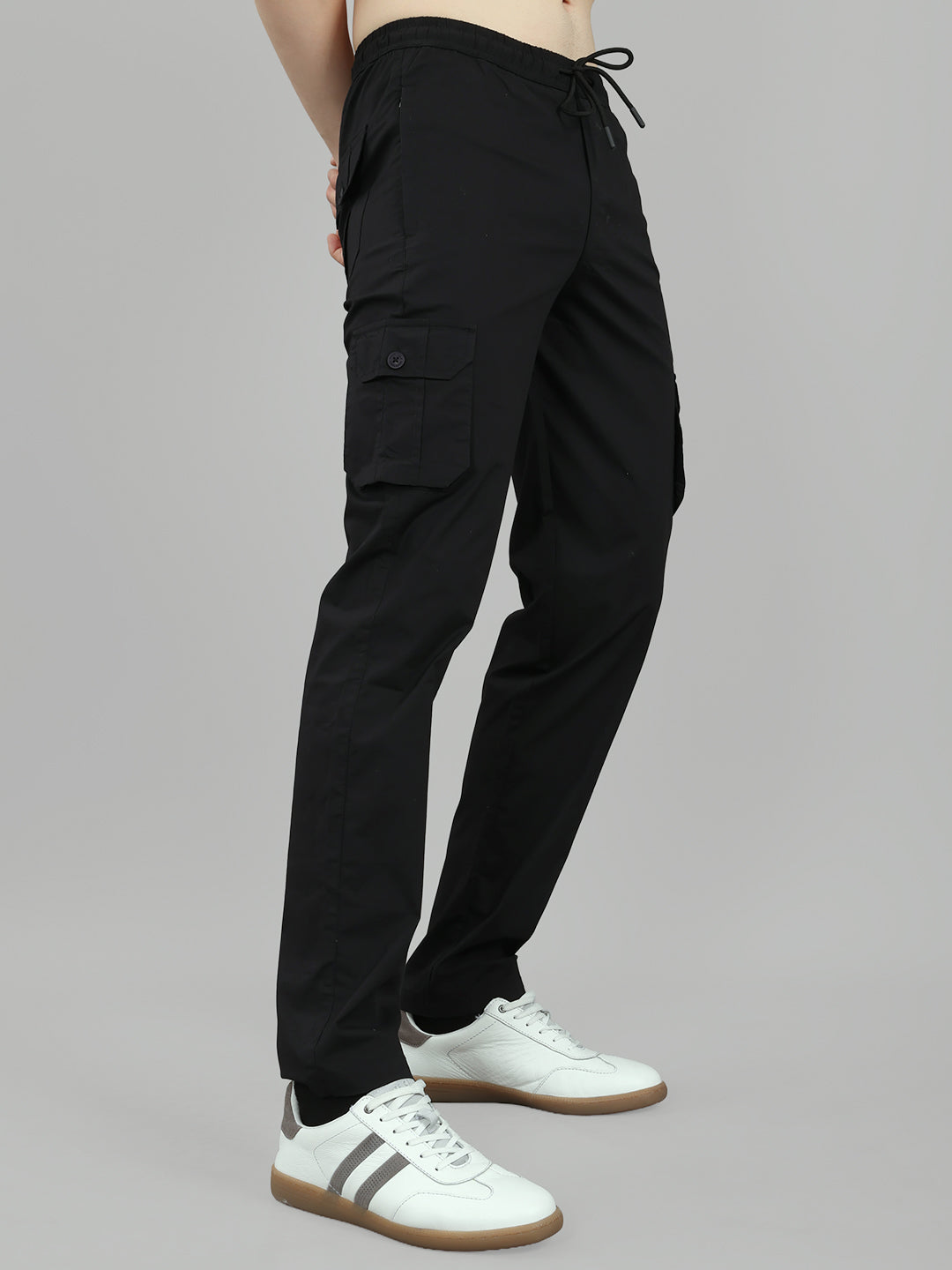 Men Black Solid Regular Fit Cargo Lower