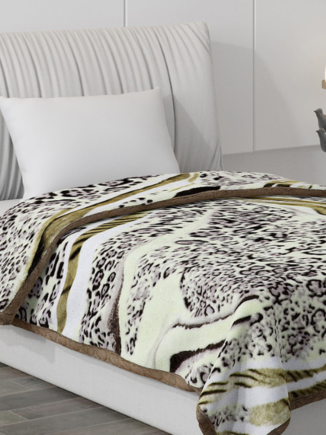 Printed Single Bed 852 GSM Blanket Knight Rider 2 Ply (Weight 3 kg)