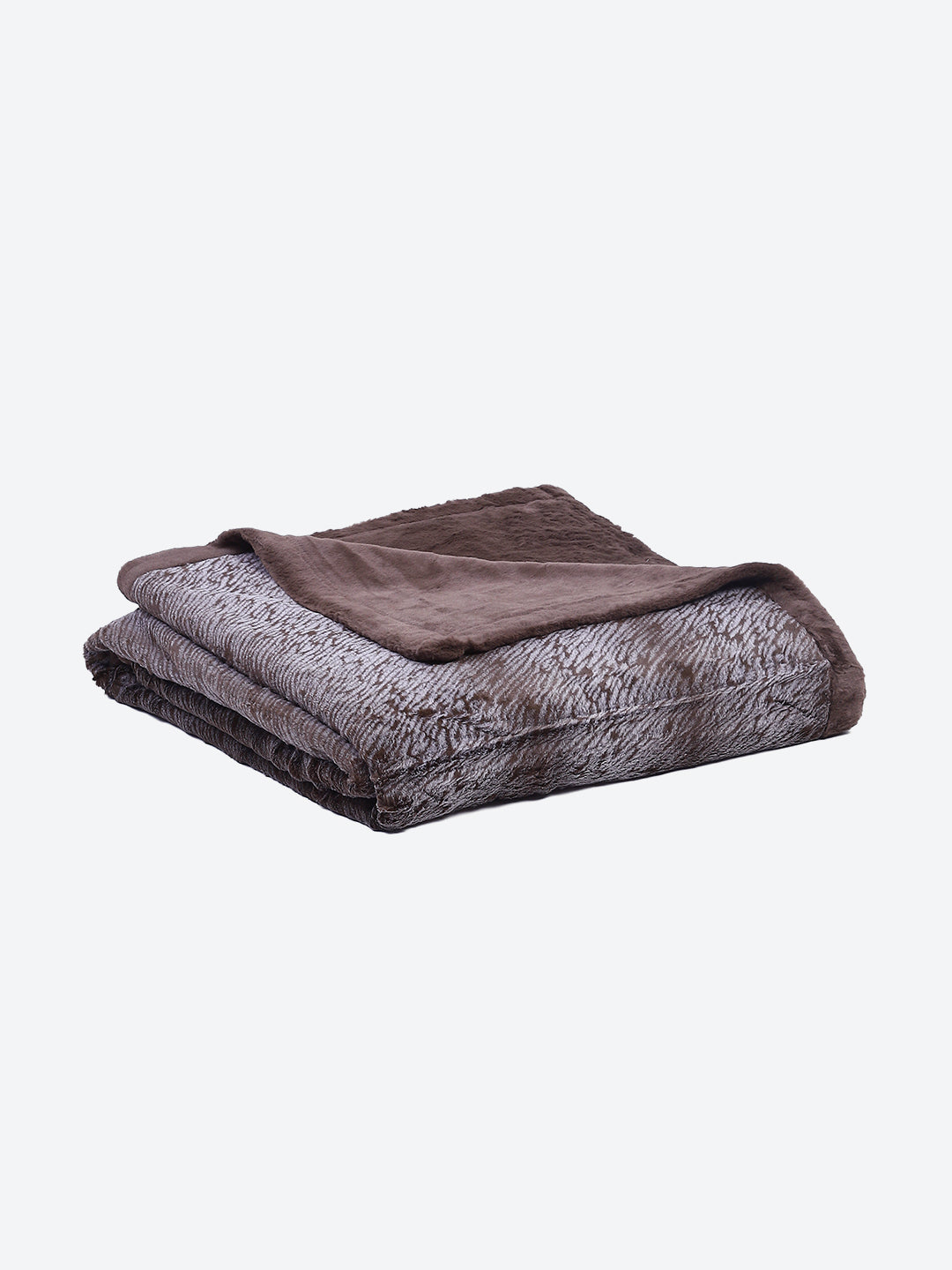 Abstract Double Bed 850 GSM Blanket Daniel 2 Ply (Weight 4.5 kg)