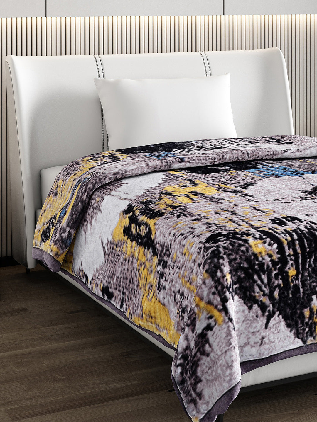 Printed Single Bed 965 GSM Blanket Marco 3 Ply (Weight 3.4 kg)
