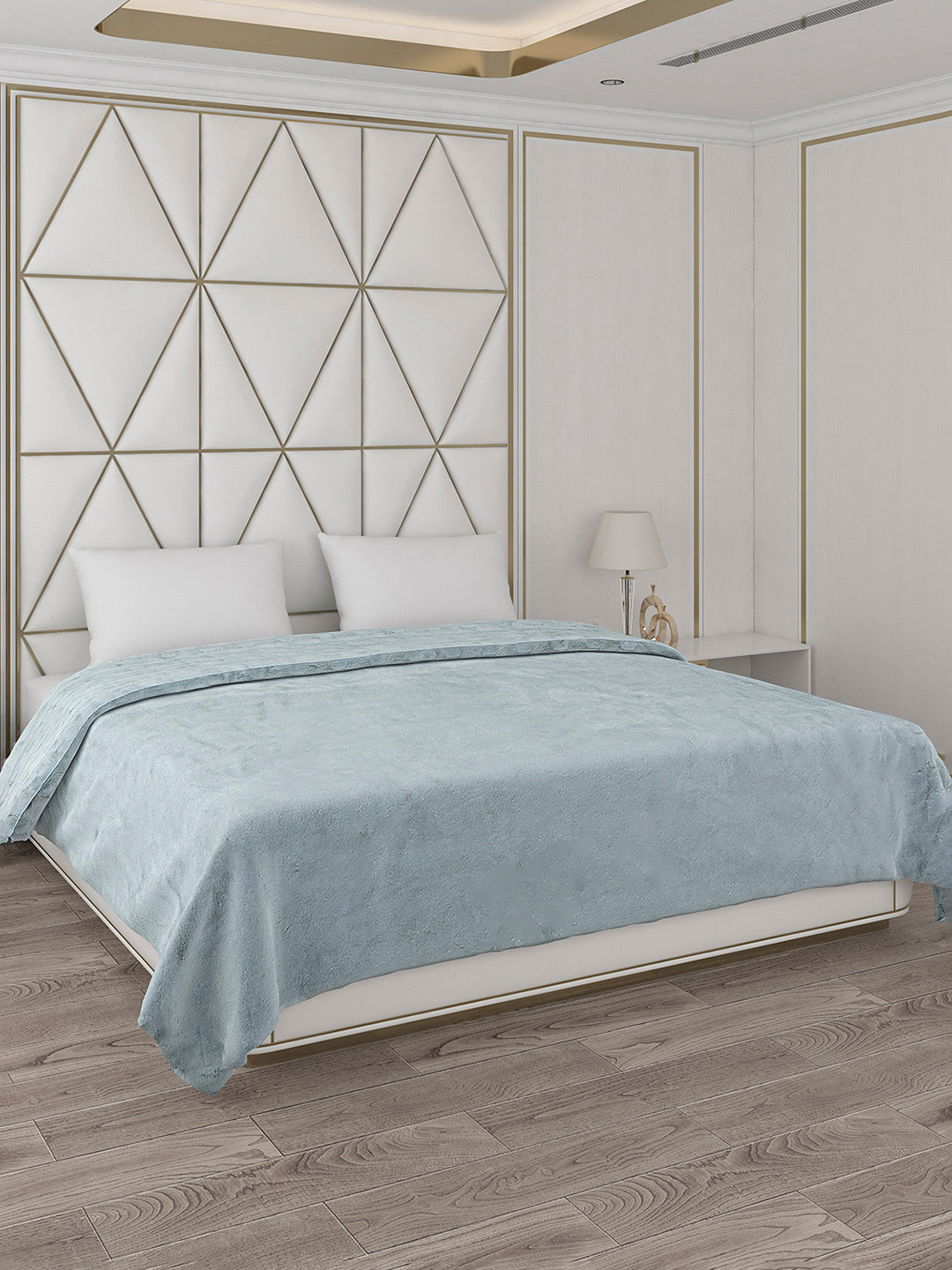 Self Design Double Bed 850 GSM Blanket Orion 2 Ply (Weight 4.5 kg)