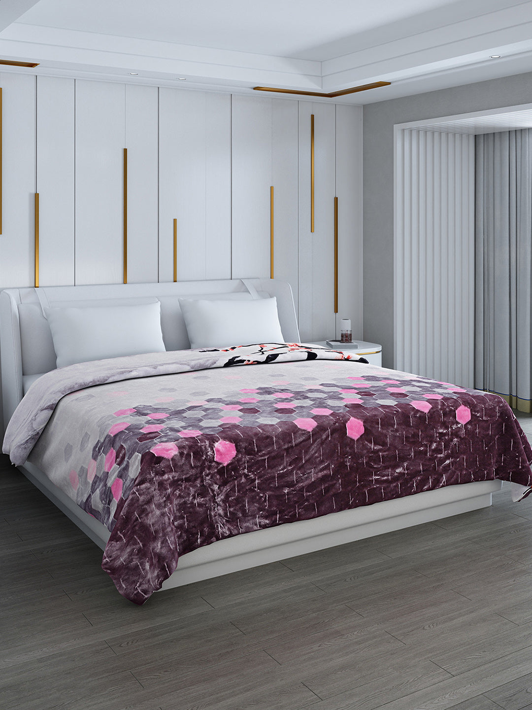 Printed Double Bed Reversible Blanket 2 Ply, 853 GSM, 4.5 kg (Tohfa)