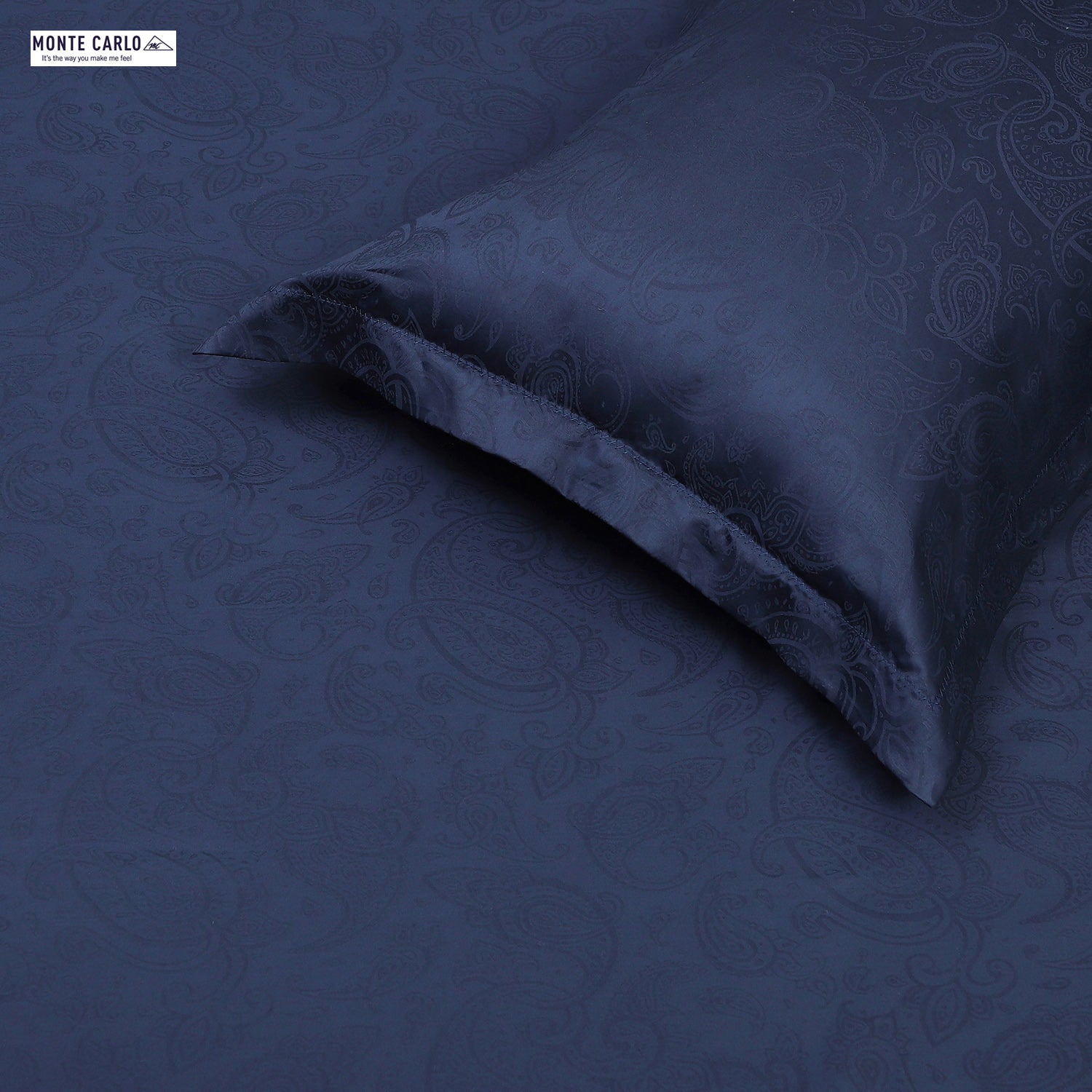 400 TC Cotton Double Bedsheet with 2 Pillow Covers