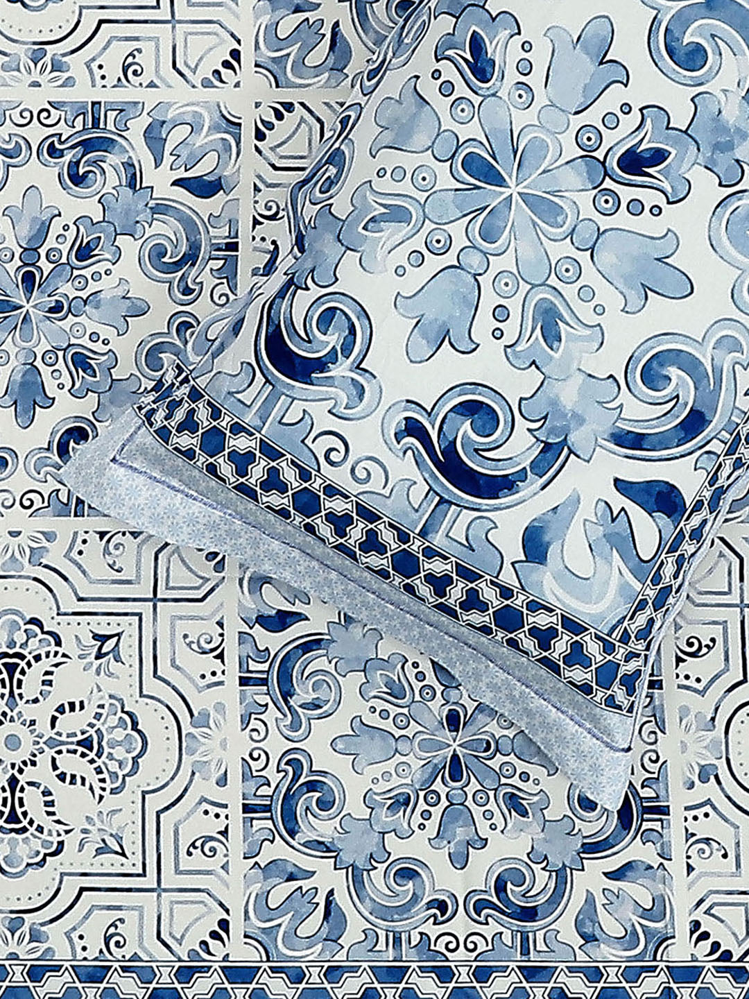 300 TC Cotton Double Bed 1 Bedsheet with 2 Pillow Covers (Morocan)