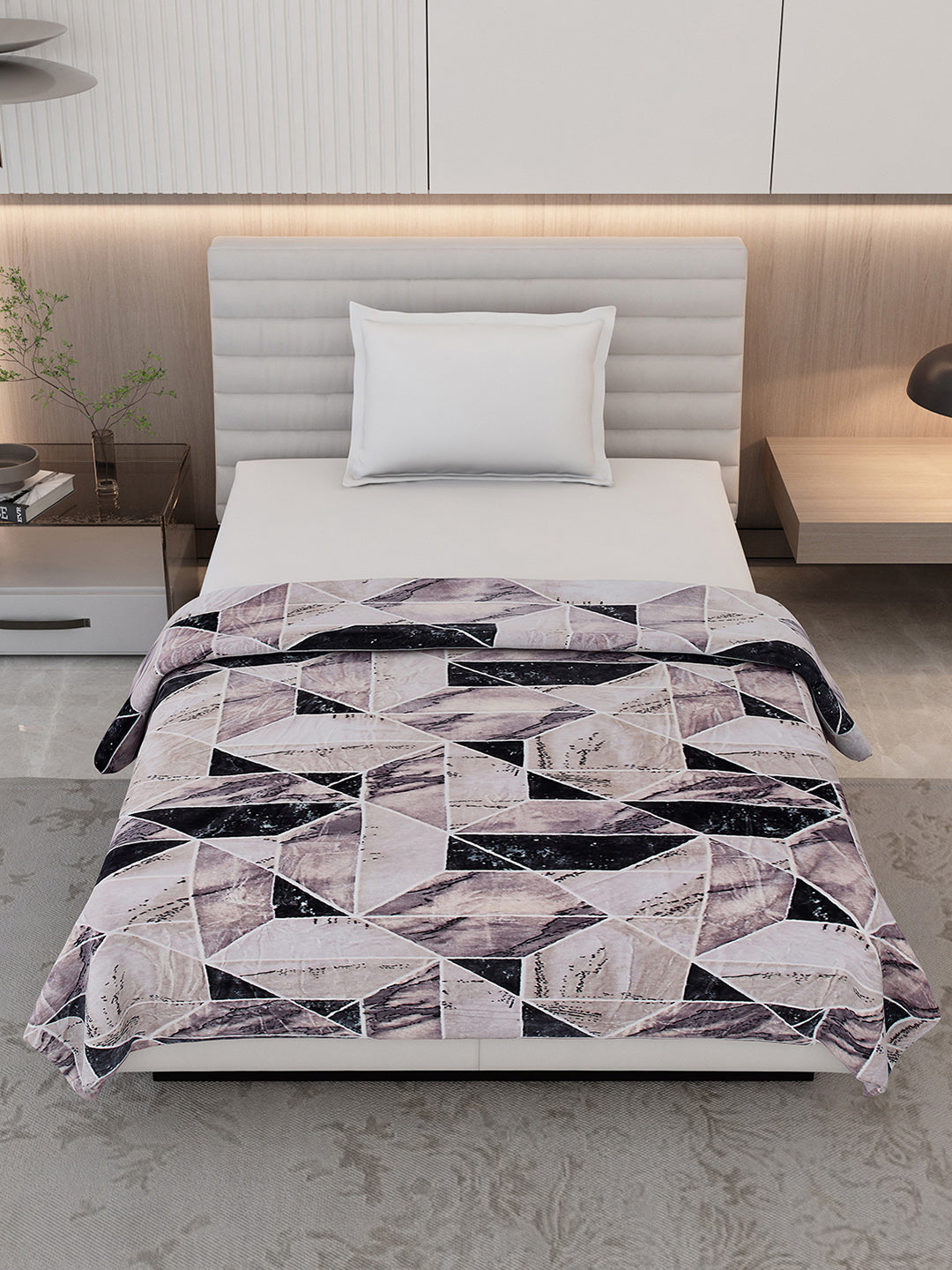 Printed Single Bed 300 GSM Blanket for AC Room - (Blubell)