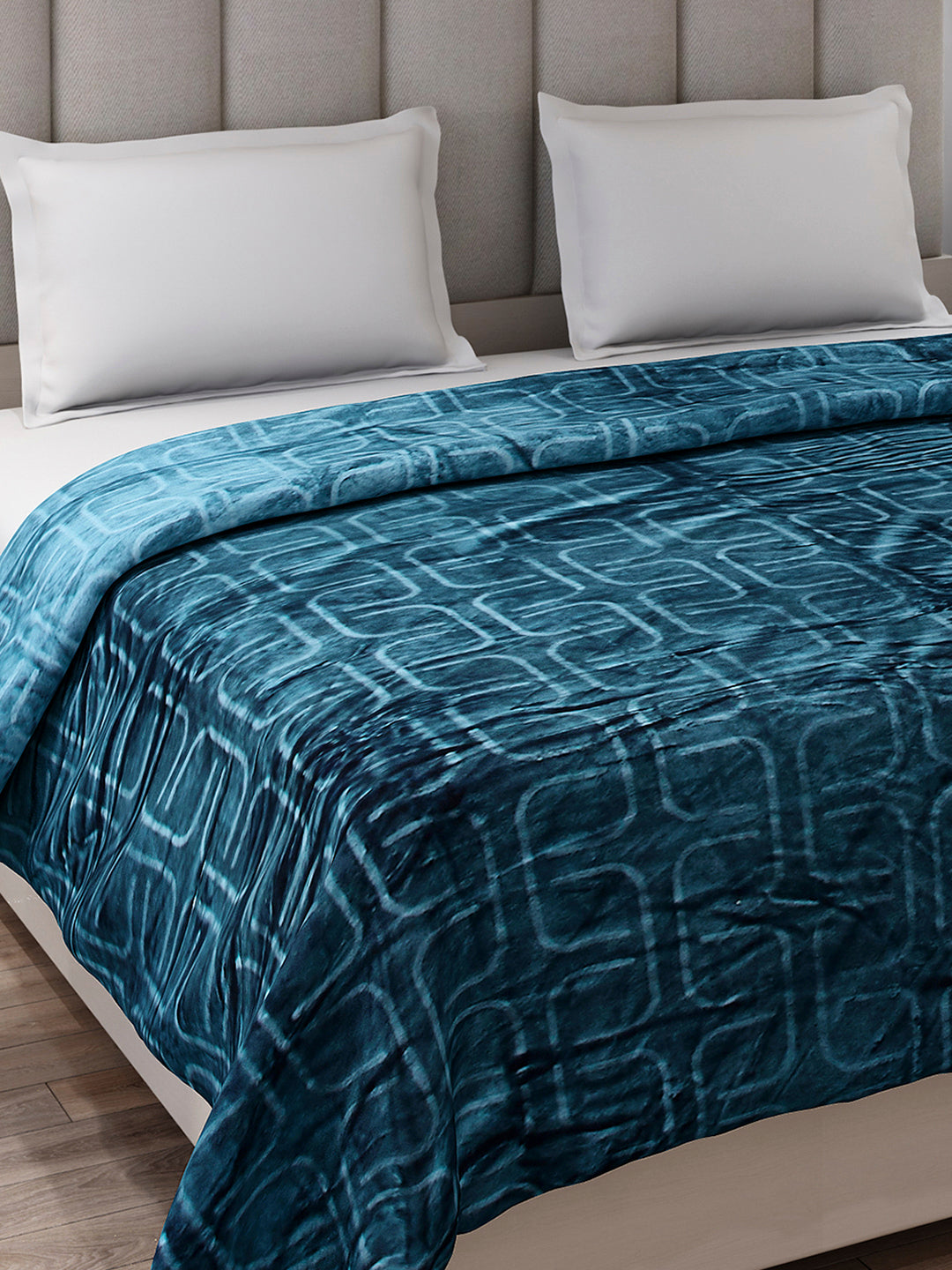 Printed Double Bed 210 GSM Blanket for AC Room - (Frosty)